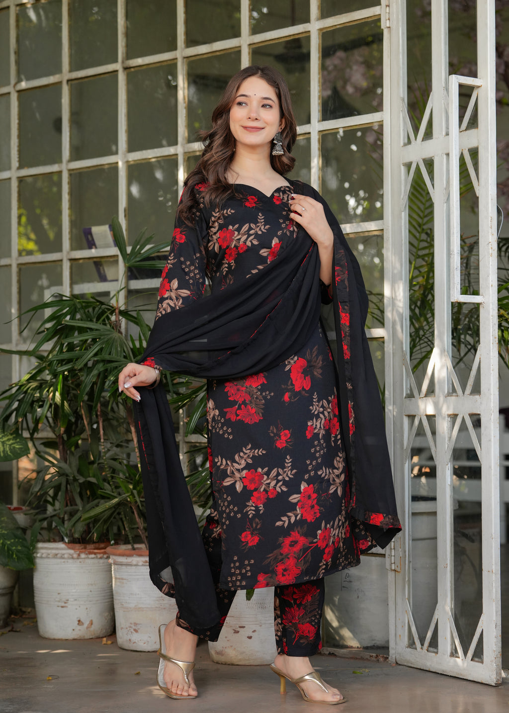 Women's Black  Floral Print Kurta Set with Dupatta, Black and Red, Traditional Indian Ethnic Wear
