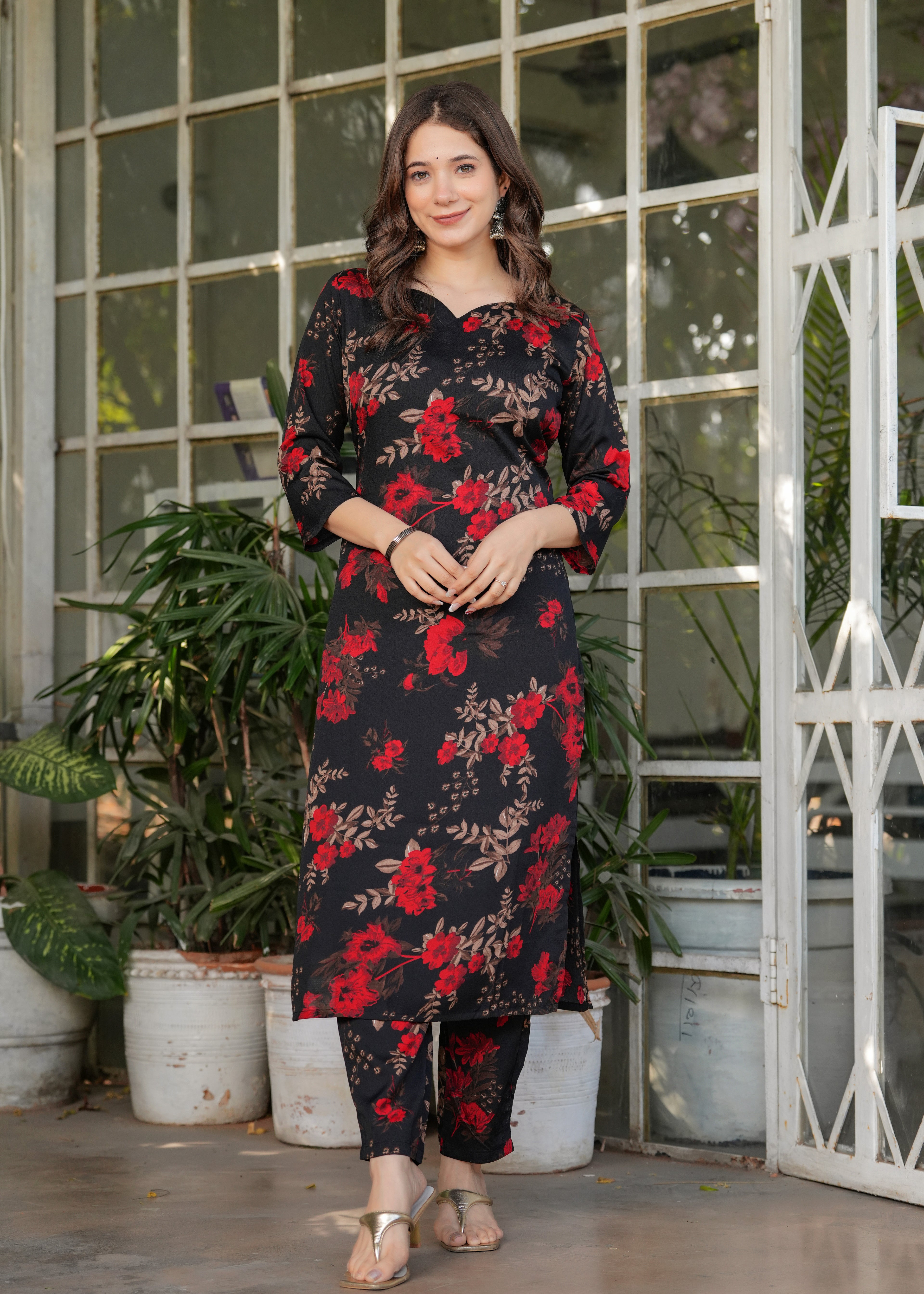 Women's Black  Floral Print Kurta Set with Dupatta, Black and Red, Traditional Indian Ethnic Wear