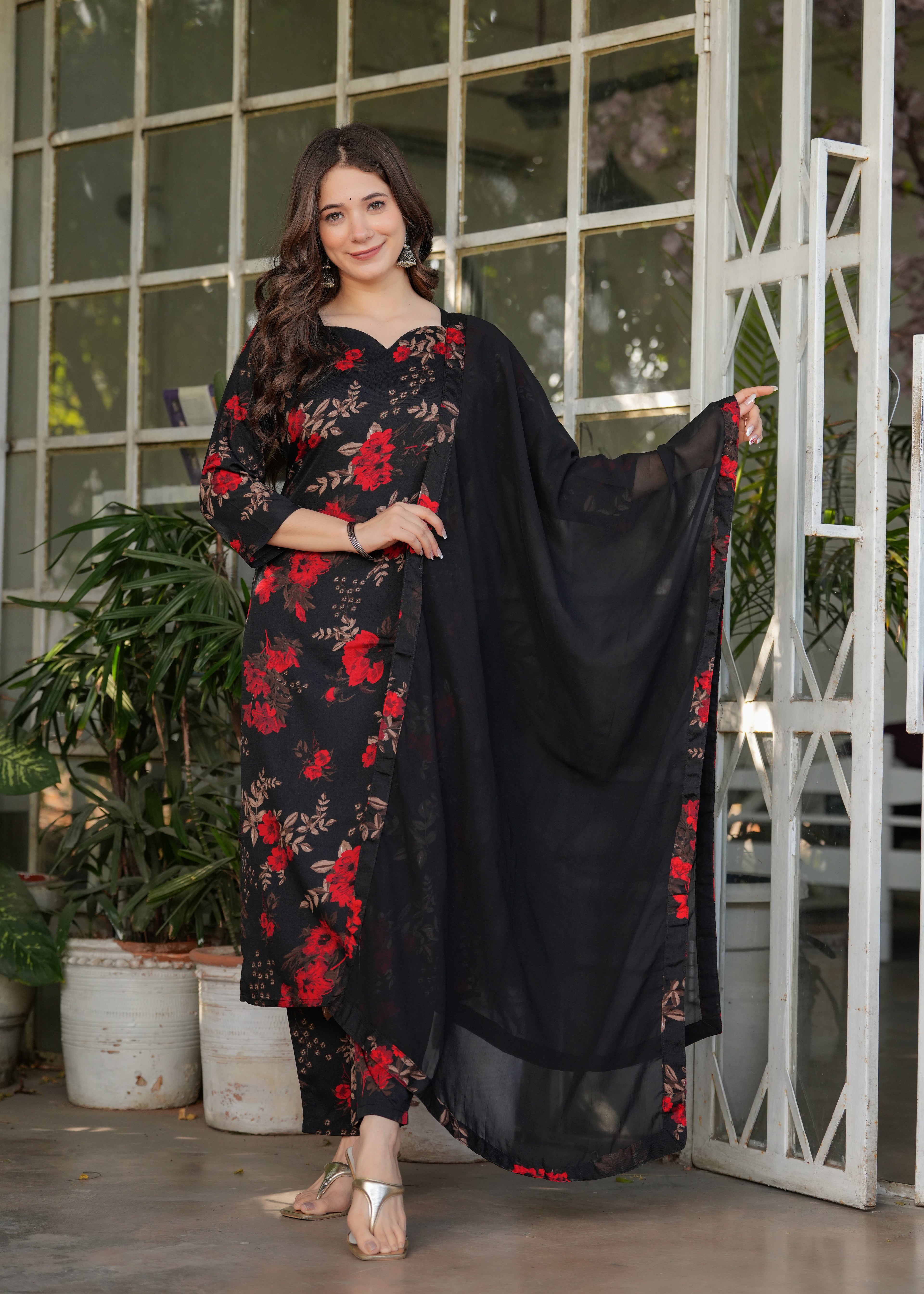 Women's Black  Floral Print Kurta Set with Dupatta, Black and Red, Traditional Indian Ethnic Wear