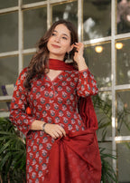 Women's Red  Cotton Kurta Set with Red Floral Print, V-Neck, 3/4 Sleeve, 3-Piece Set with Dupatta