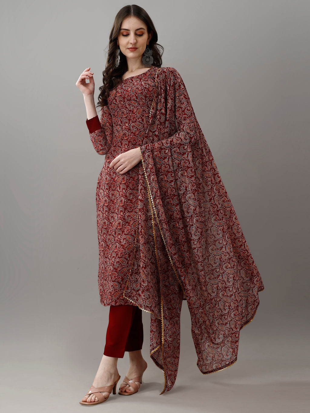 Women's Georgette Printed Kurta Set with Dupatta, Round Neck, Maroon, Regular Fit, 3/4 Sleeve