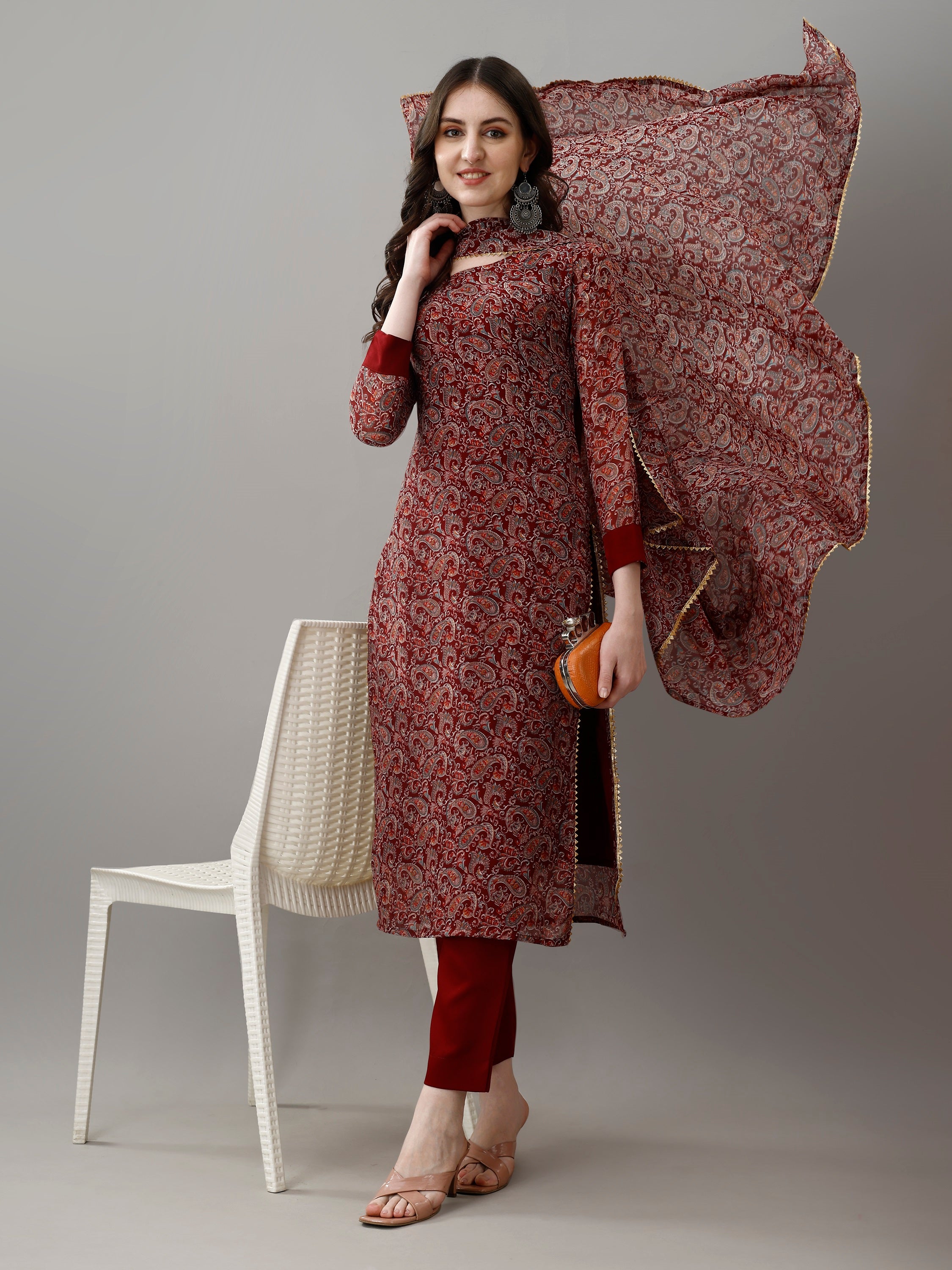 Women's Georgette Printed Kurta Set with Dupatta, Round Neck, Maroon, Regular Fit, 3/4 Sleeve