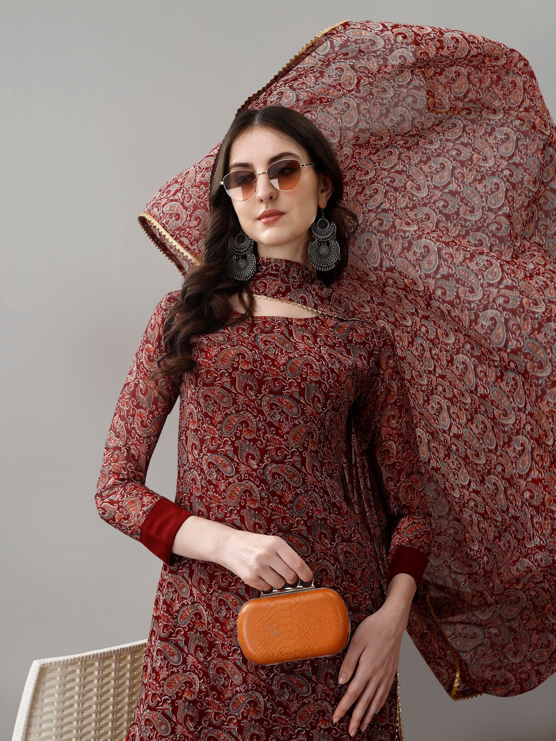 Women's Georgette Printed Kurta Set with Dupatta, Round Neck, Maroon, Regular Fit, 3/4 Sleeve