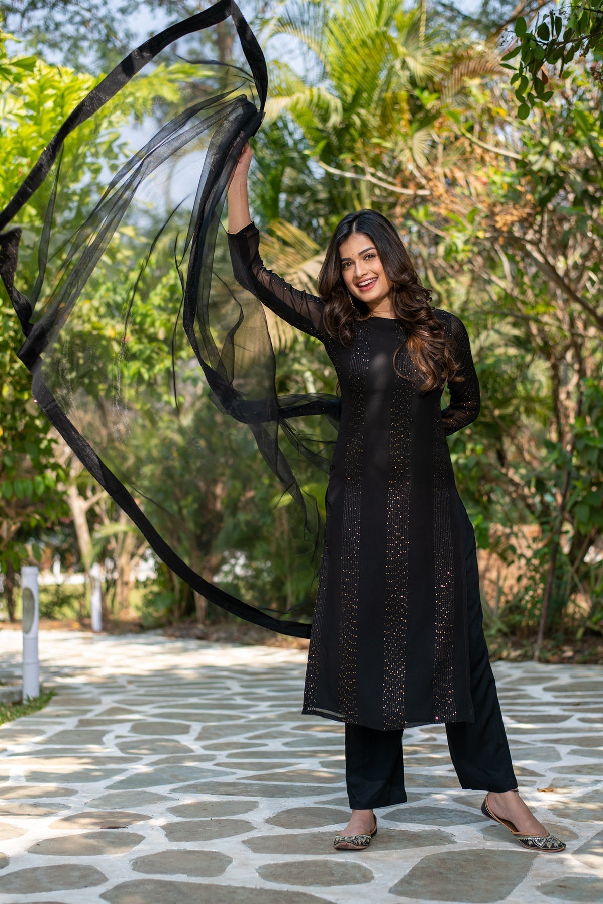 Women's  Black Georgette Kurta Set, Floral Applique Embroidered, Round Neck, 3/4 Sleeve, Regular