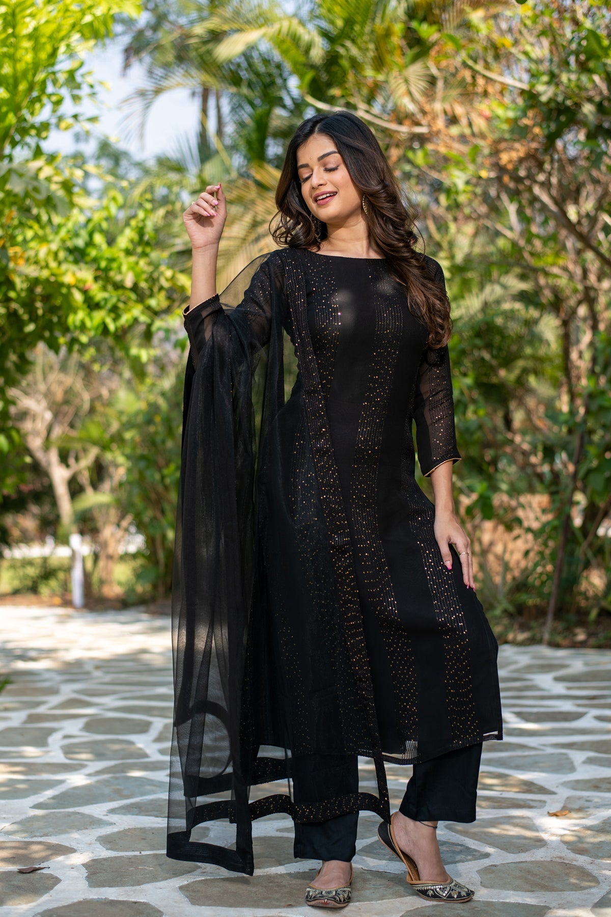 Women's  Black Georgette Kurta Set, Floral Applique Embroidered, Round Neck, 3/4 Sleeve, Regular