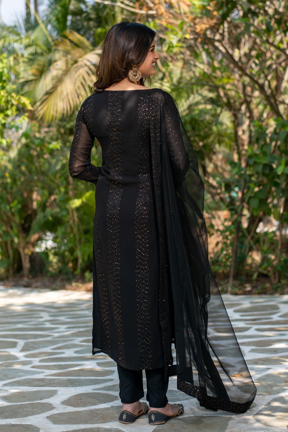 Women's  Black Georgette Kurta Set, Floral Applique Embroidered, Round Neck, 3/4 Sleeve, Regular