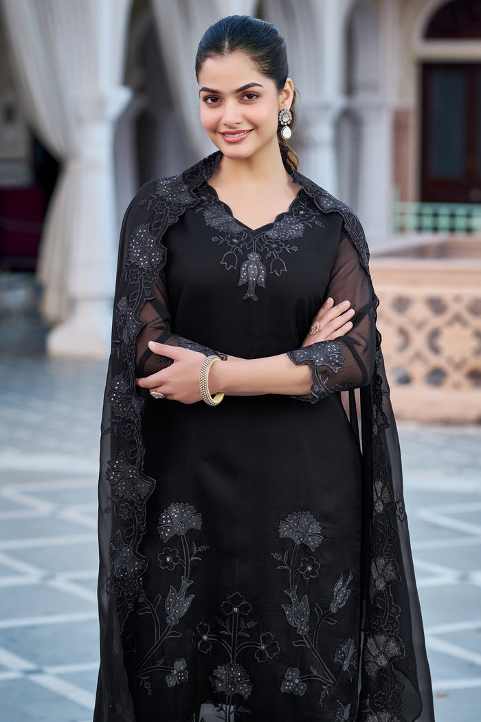 Women’s Black  Fox Blooming Georgette Embroidered Kurta Set