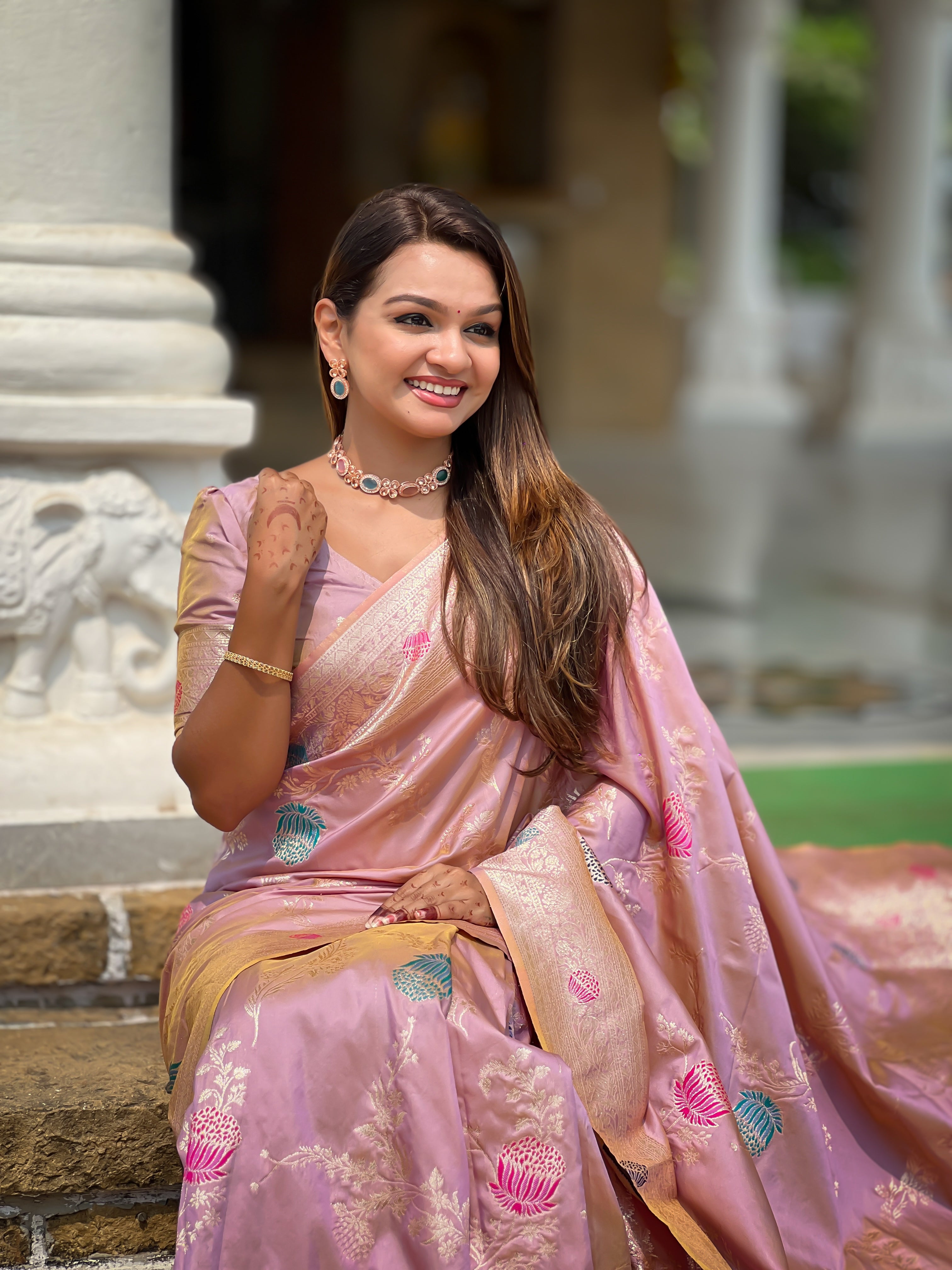 Lavender Designer Banarasi Silk Lavendar Saree for Women –  Woven Floral Saree with Blouse