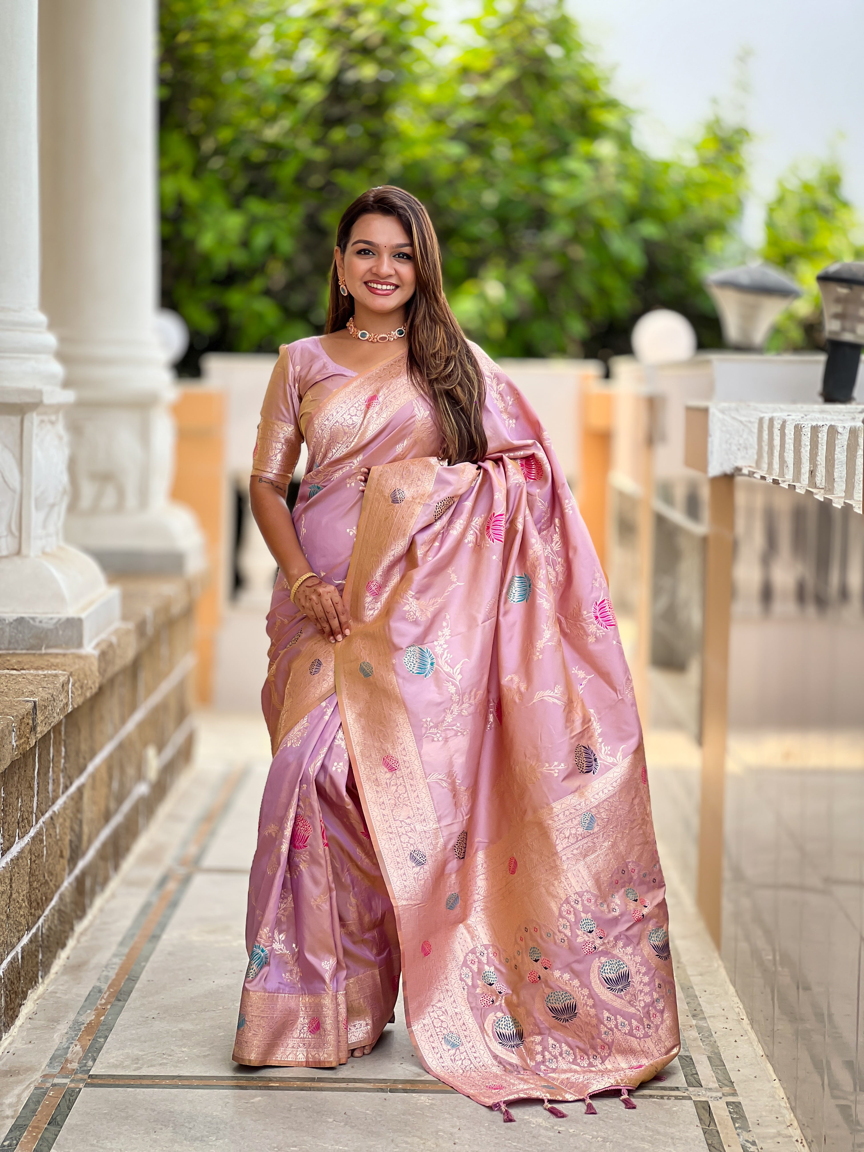 Lavender Designer Banarasi Silk Lavendar Saree for Women –  Woven Floral Saree with Blouse