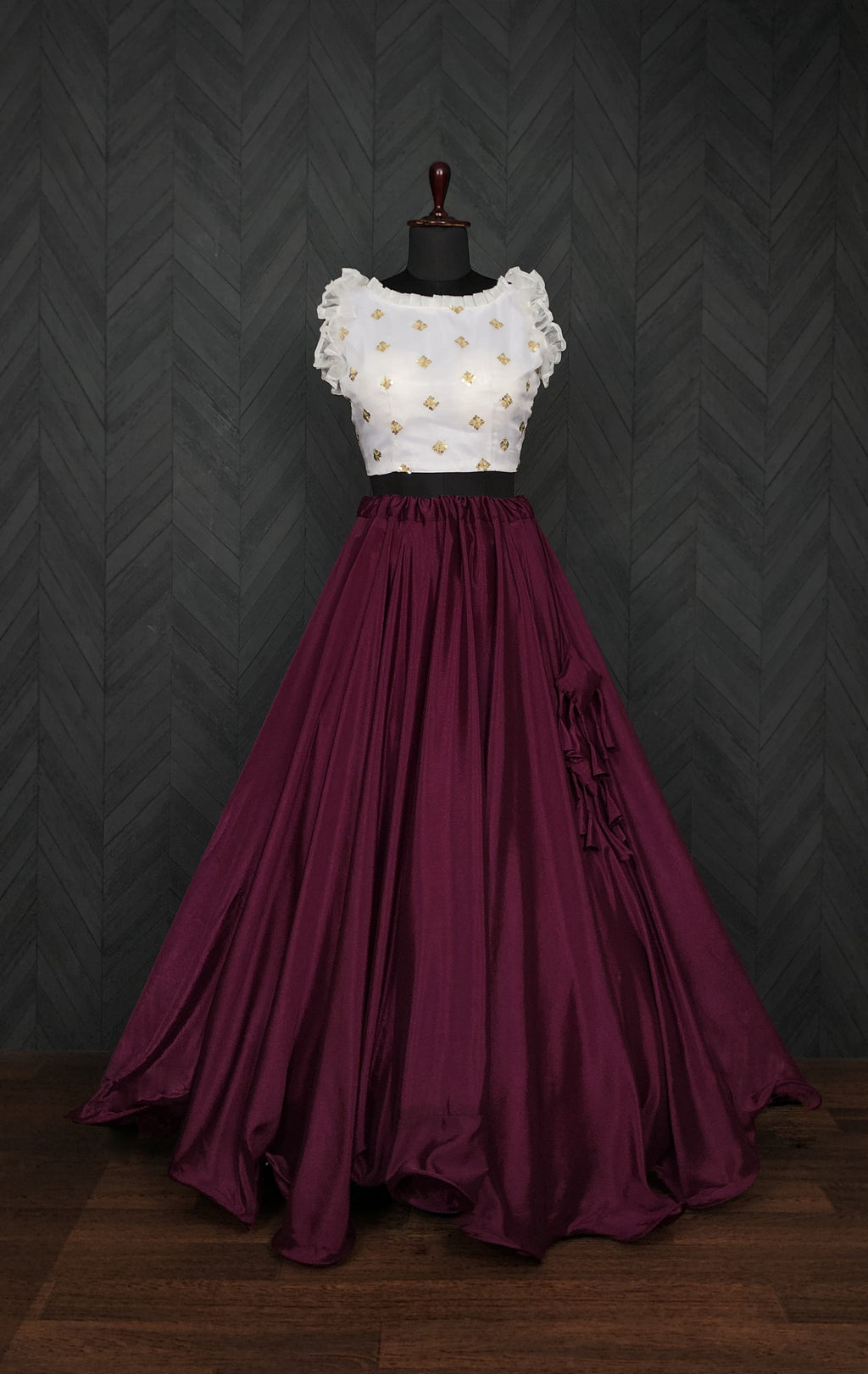 Graceful Chinnon Wine Lehenga with 8.5 Mtr Flair & Organza Sequins Blouse – Full Stitched Set (Adjustable Size 38"–42")