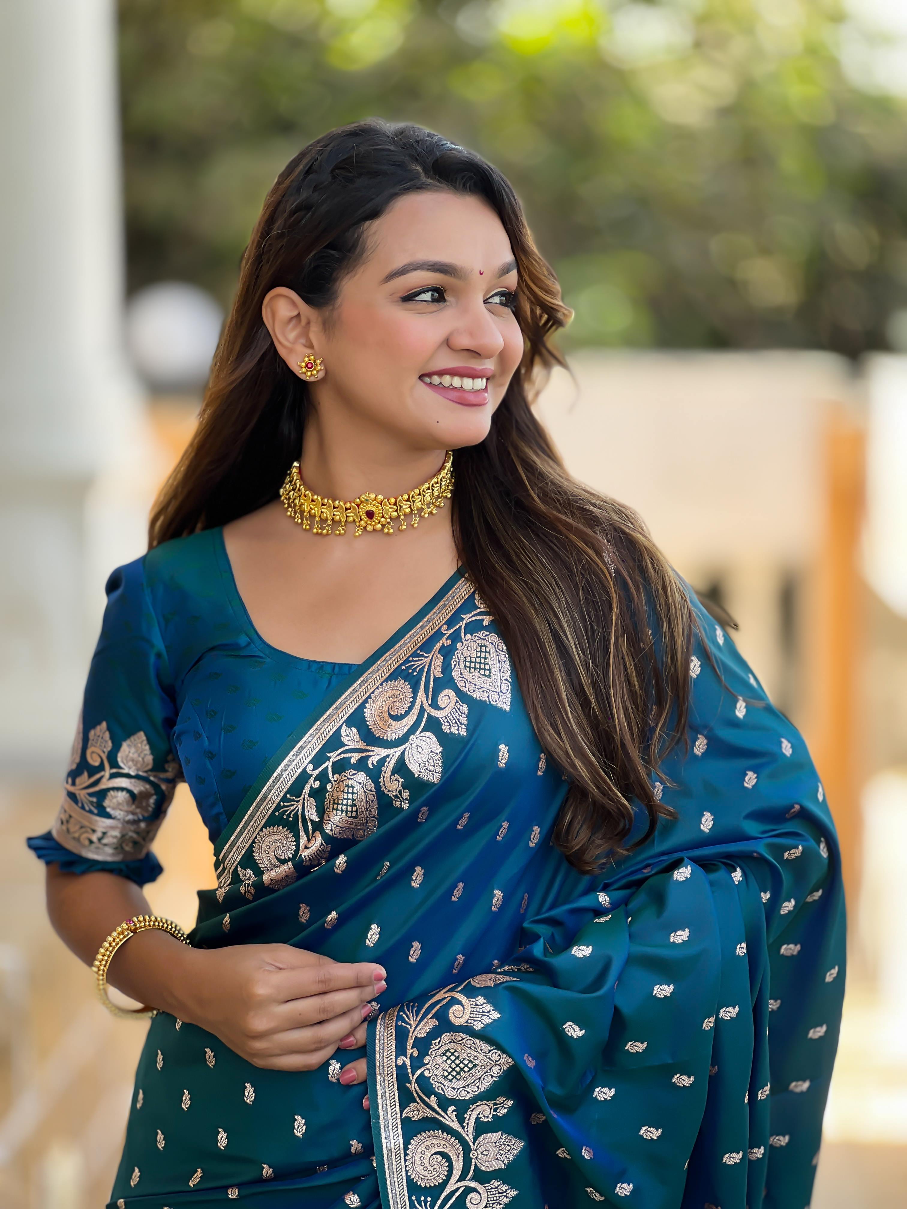 Morpeach Varni Fabrics Women Anjir Geometric Banarasi Silk Tassels and Latkans Saree comes With Matching Blouse