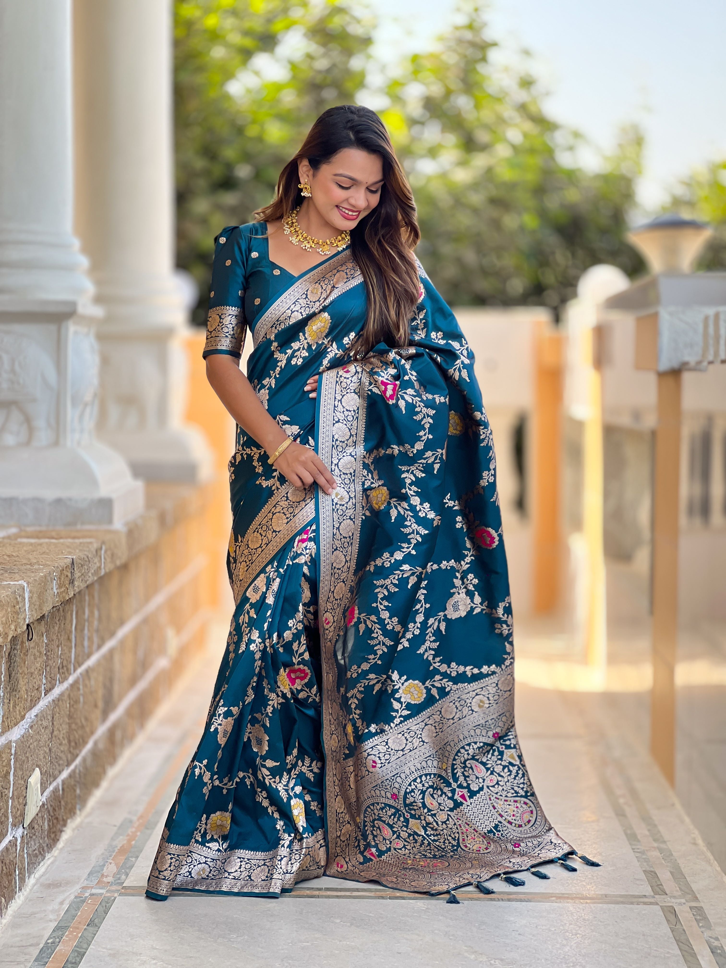 Morpeach Varni Fabrics Women Floral Banarasi Silk Woven Saree comes With Matching Blouse