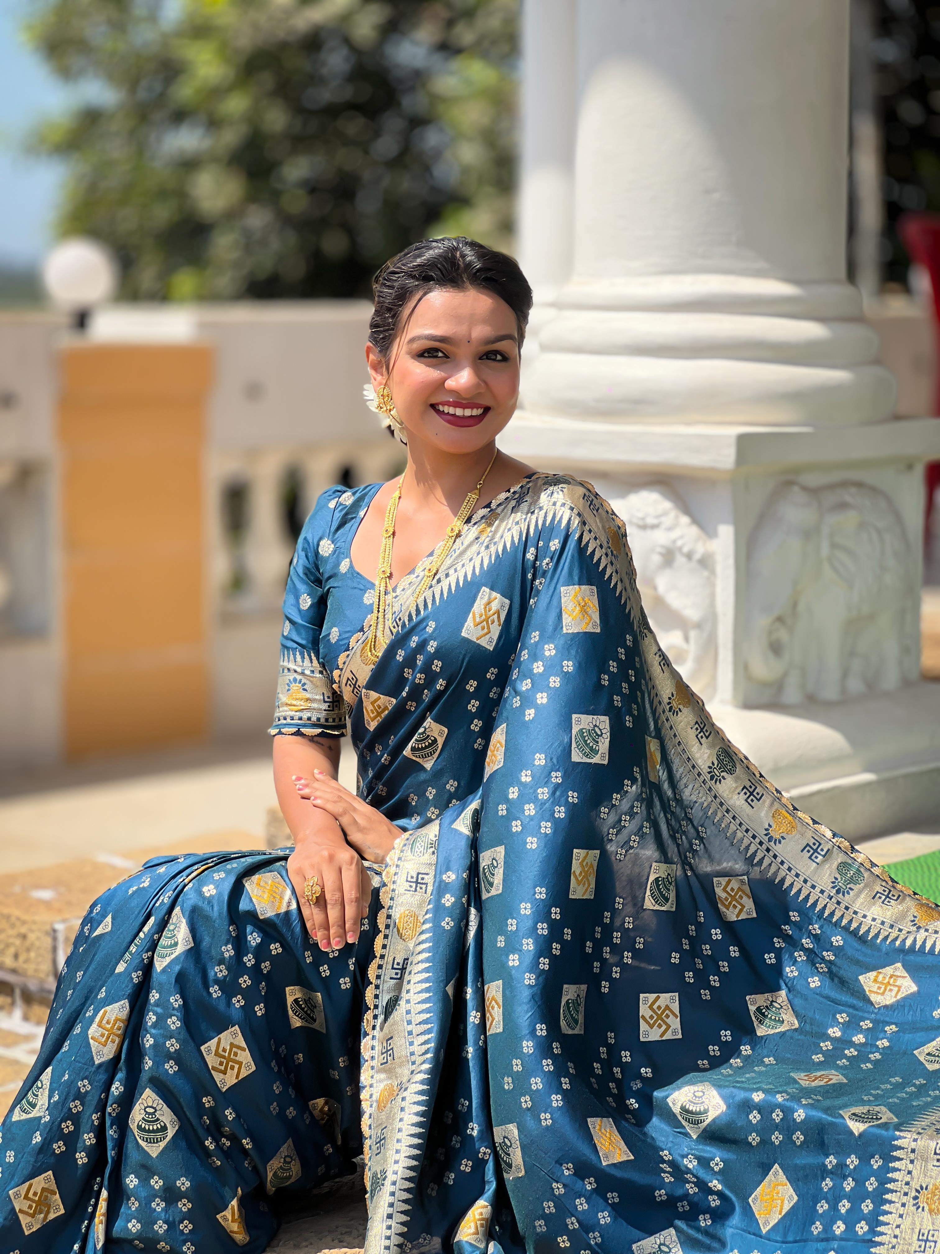Morpeach Varni Fabrics Women Floral Dolla Silk Tassels and Latkans Saree comes With Matching Blouse
