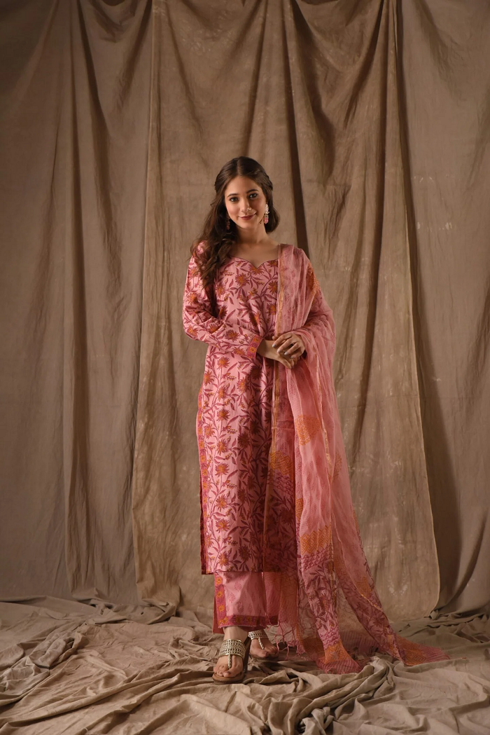 Women’s Peach Ethnic Roman Linen Slub Suit Set with Embroidery
