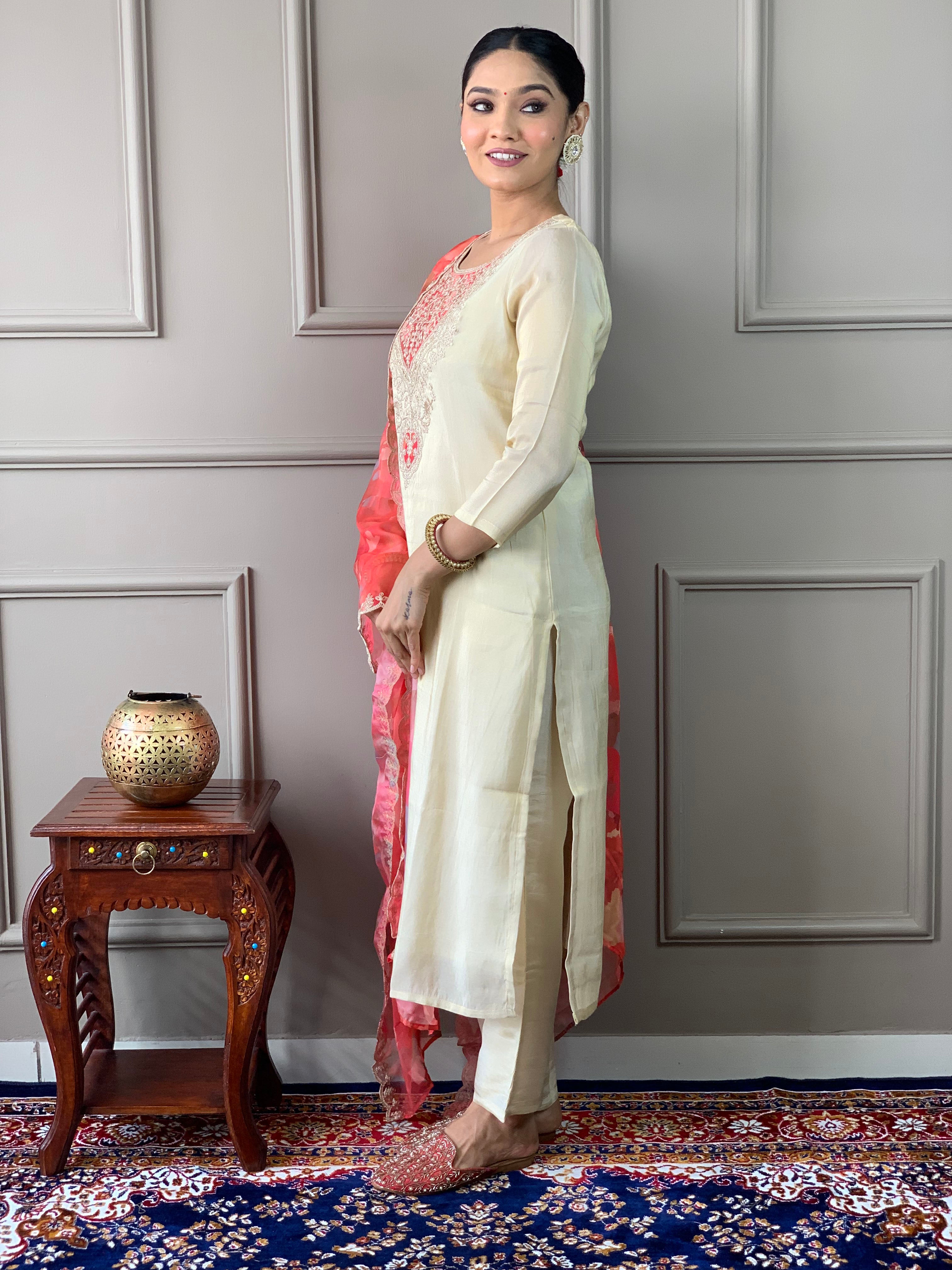 Women’s Cream-Gold Chanderi Silk Embroidered Kurta Set with Pant & Printed Silk Dupatta