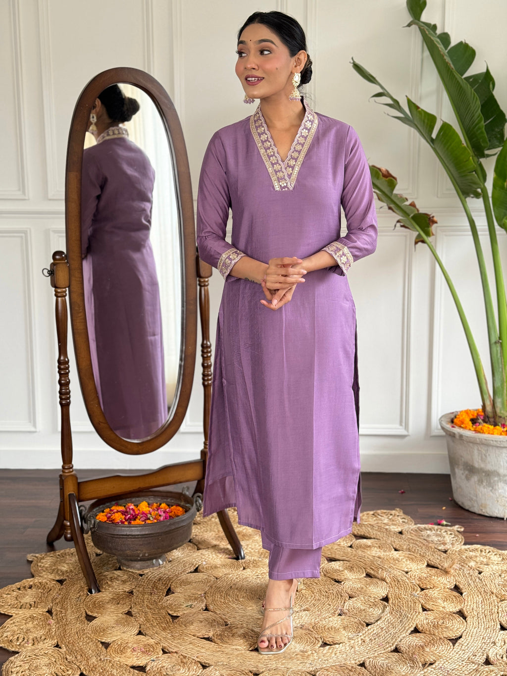Women’s Lavender Viscose Silk Embroidered Kurta Set with Pant & Printed Chinon Dupatta