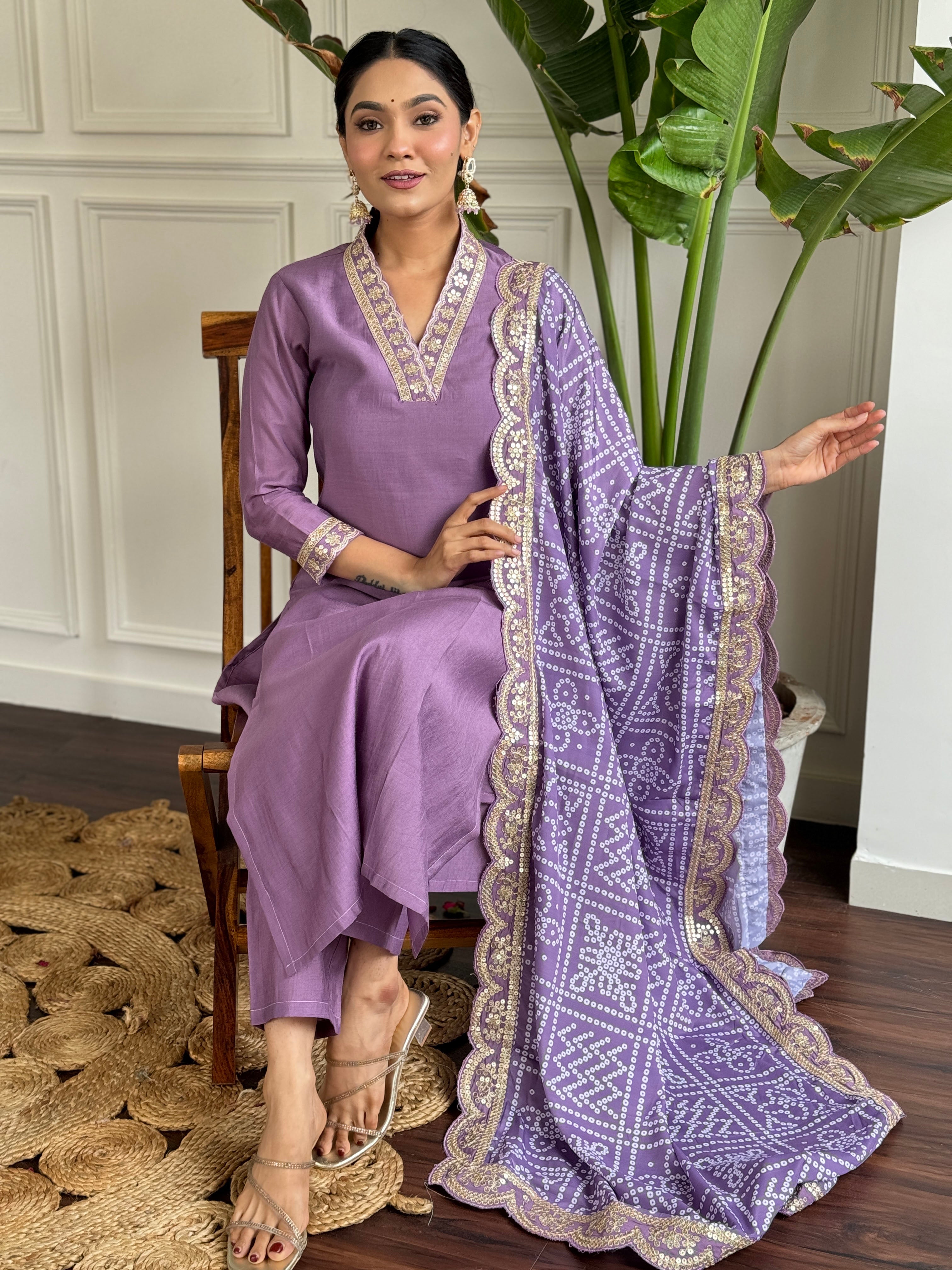 Women’s Lavender Viscose Silk Embroidered Kurta Set with Pant & Printed Chinon Dupatta