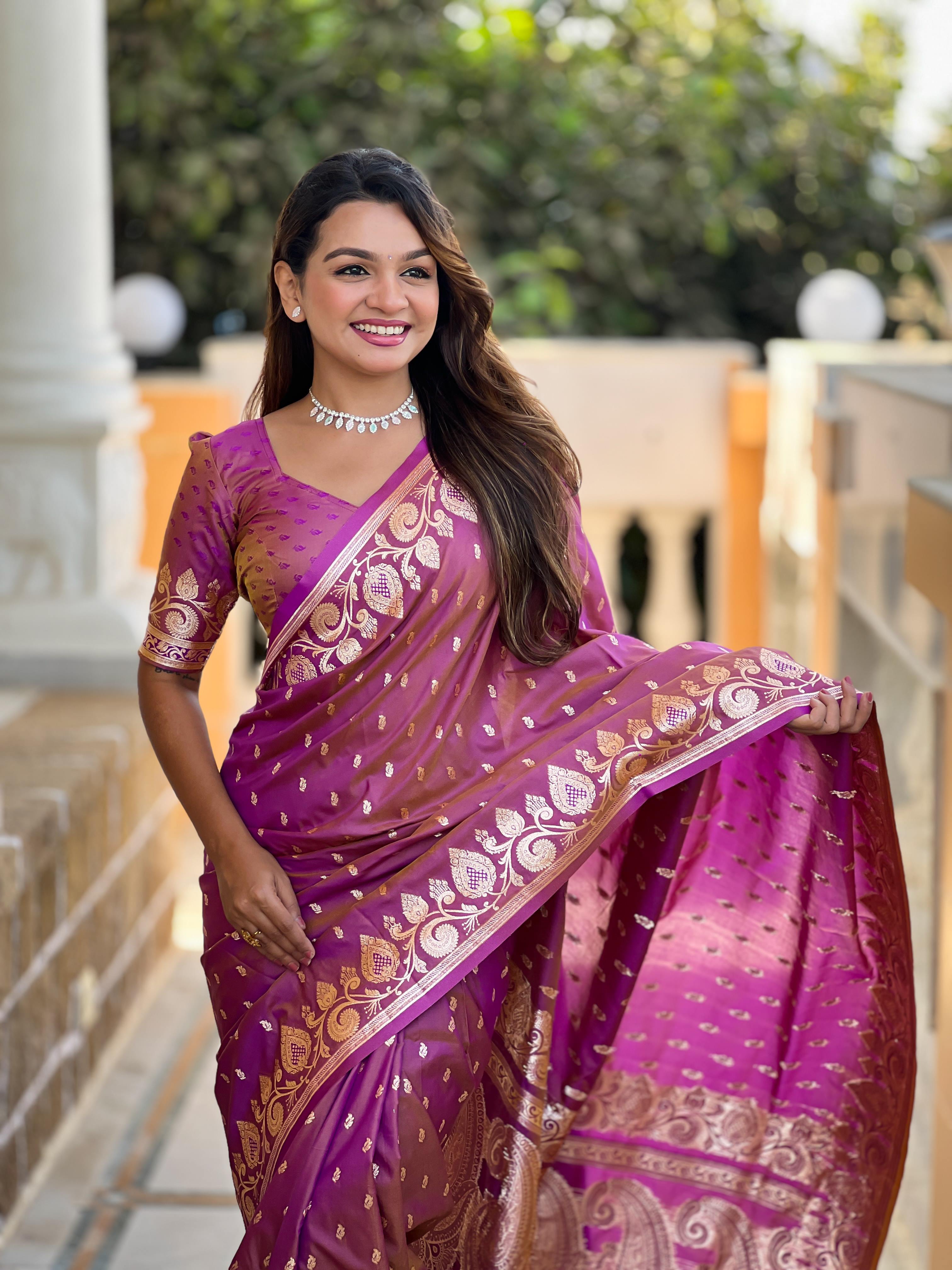 Onion Varni Fabrics Women Anjir Geometric Banarasi Silk Tassels and Latkans Saree comes With Matching Blouse