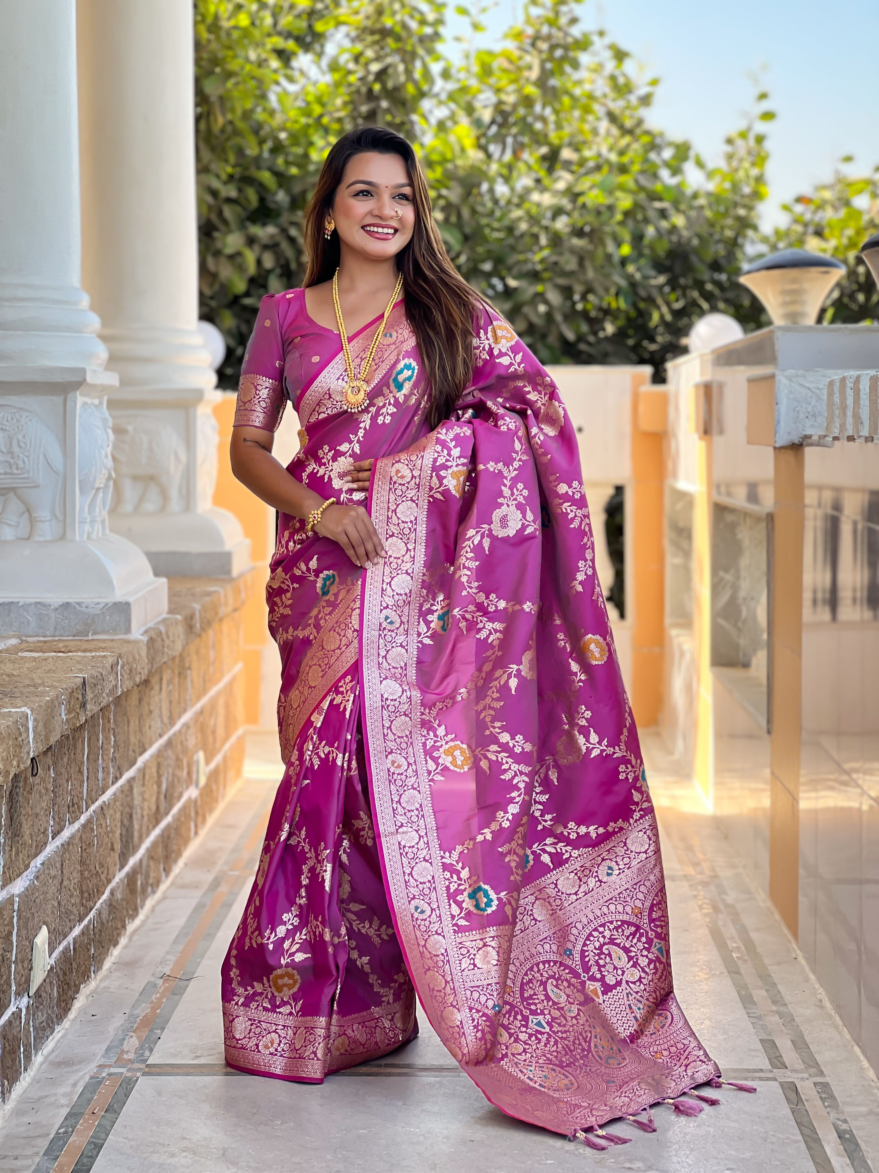Onion Varni Fabrics Women Floral Banarasi Silk Woven Saree comes With Matching Blouse