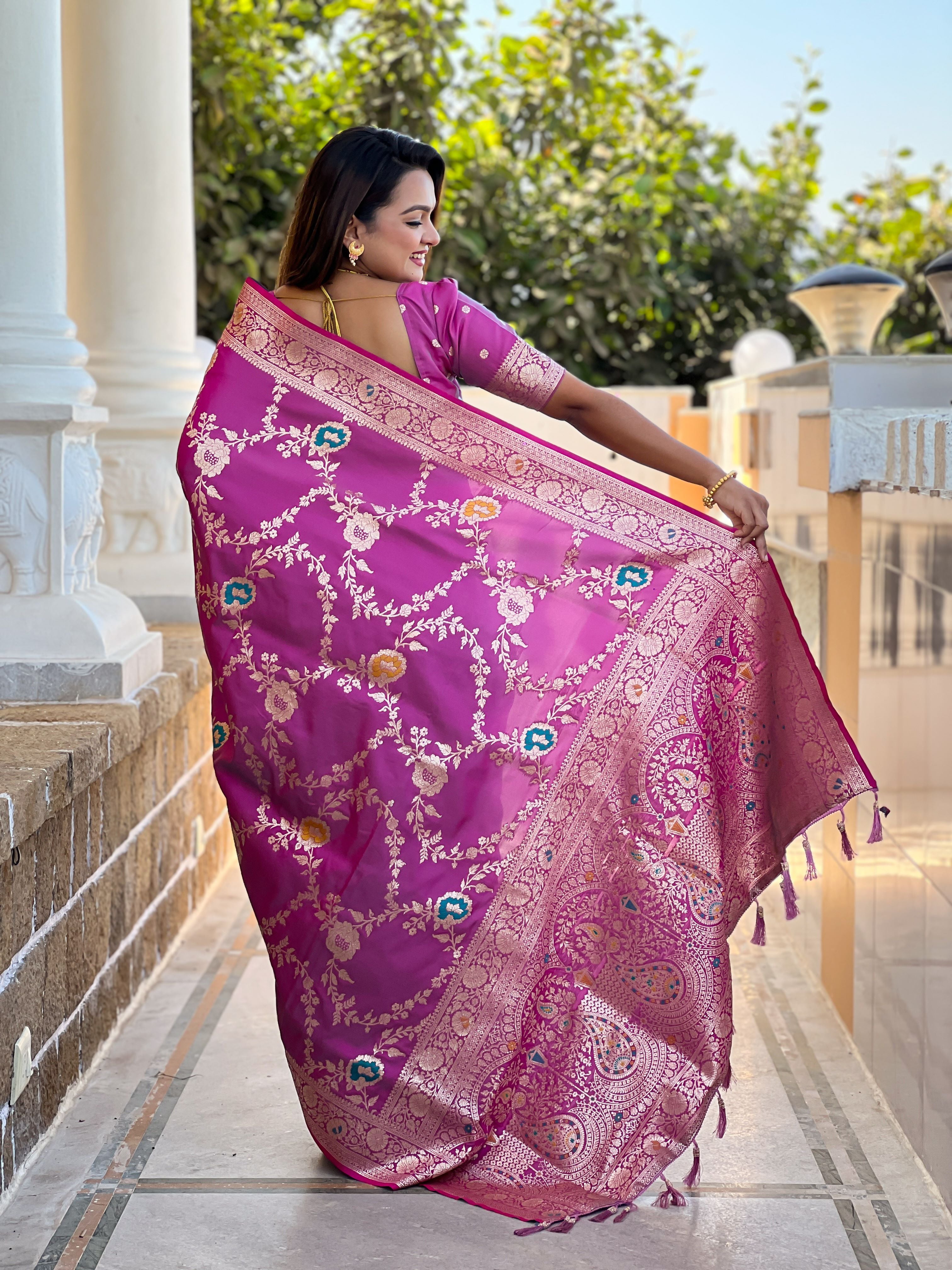 Onion Varni Fabrics Women Floral Banarasi Silk Woven Saree comes With Matching Blouse