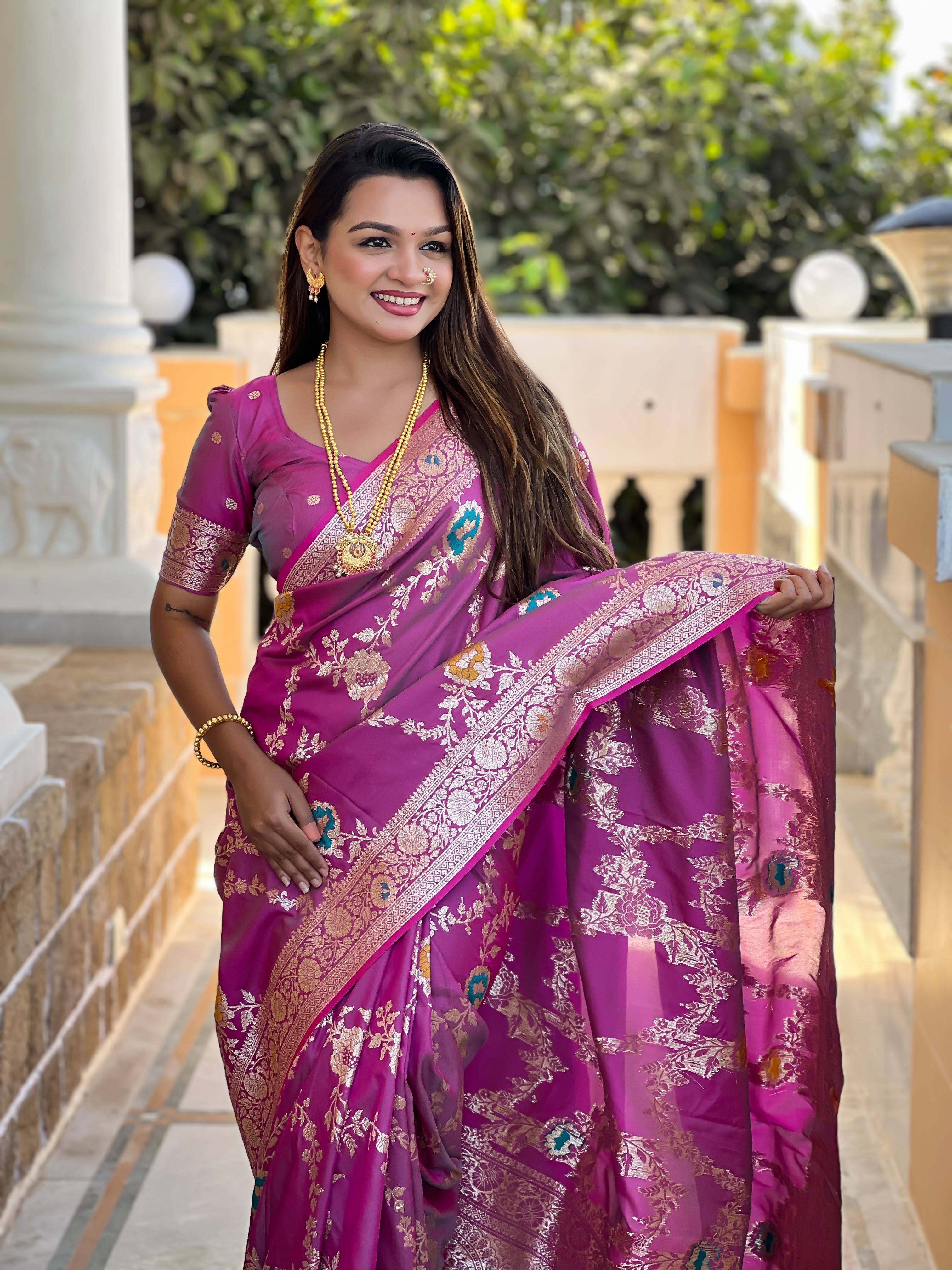 Onion Varni Fabrics Women Floral Banarasi Silk Woven Saree comes With Matching Blouse