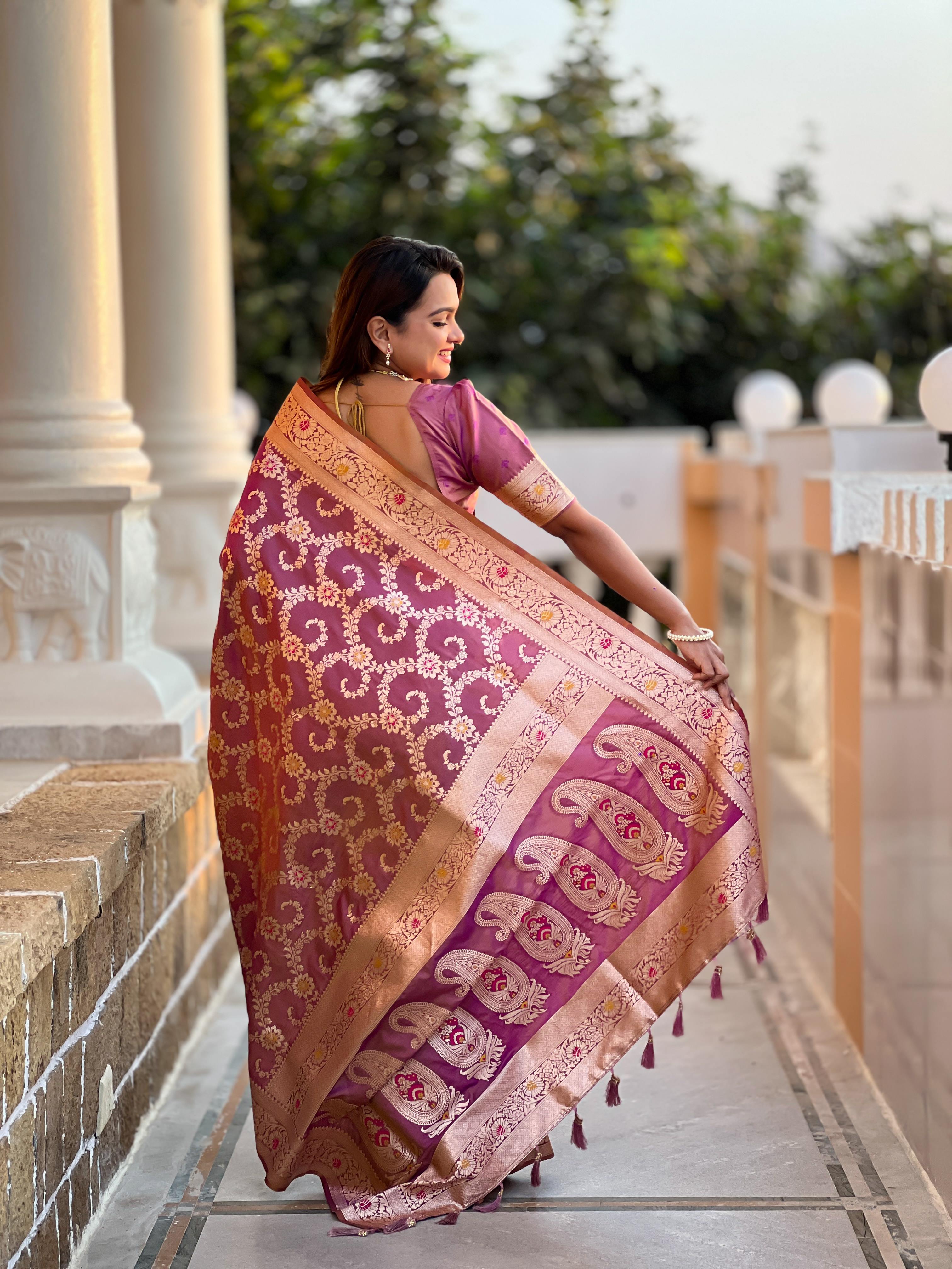 Onion Varni Fabrics Women Geometric Banarasi Silk Tassels and Latkans Saree comes With Matching Blouse