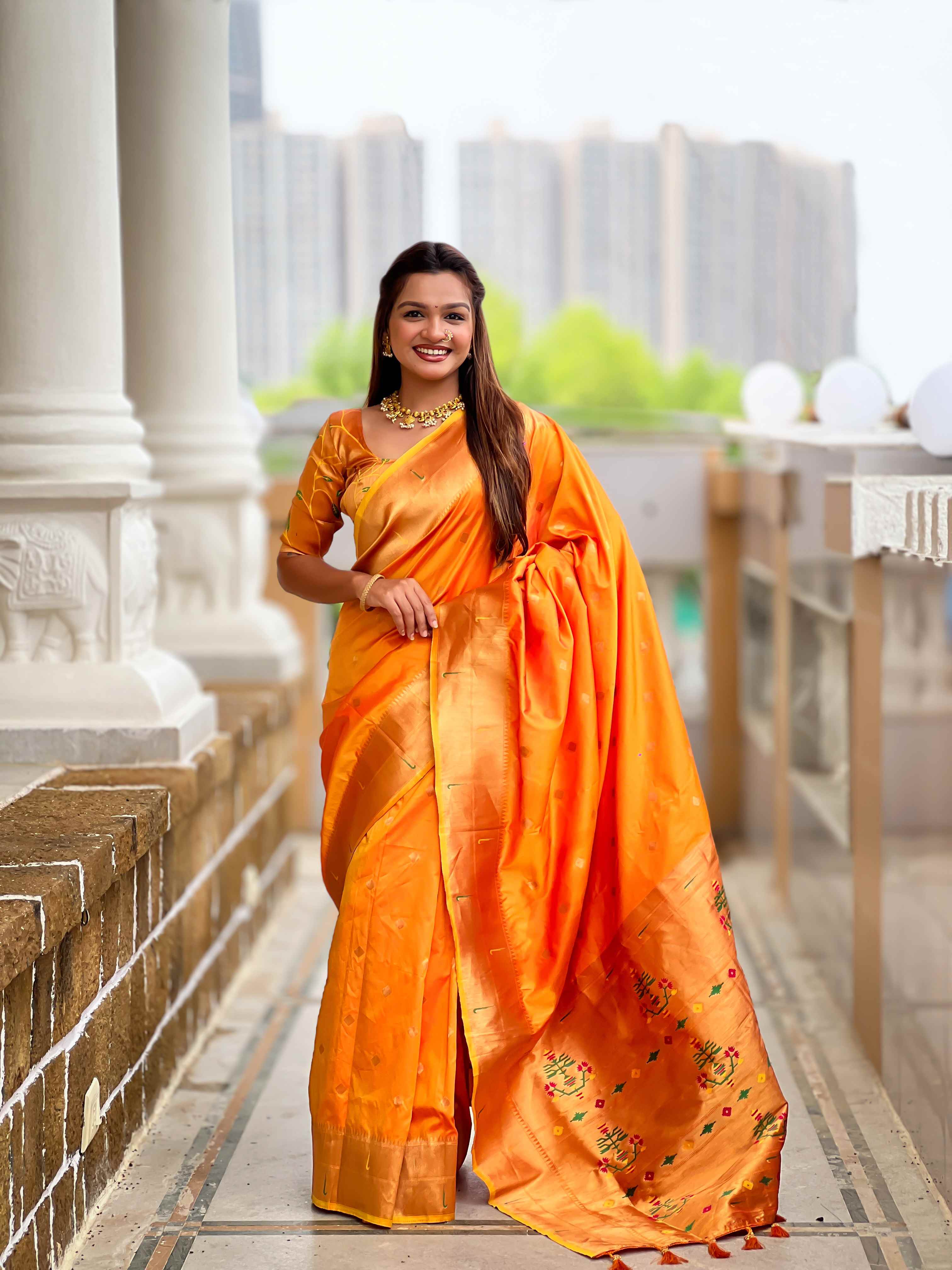 Elegant Paithani Silk Saree Featuring Zari Weaving, Meenakari Pallu & Double Munia Border