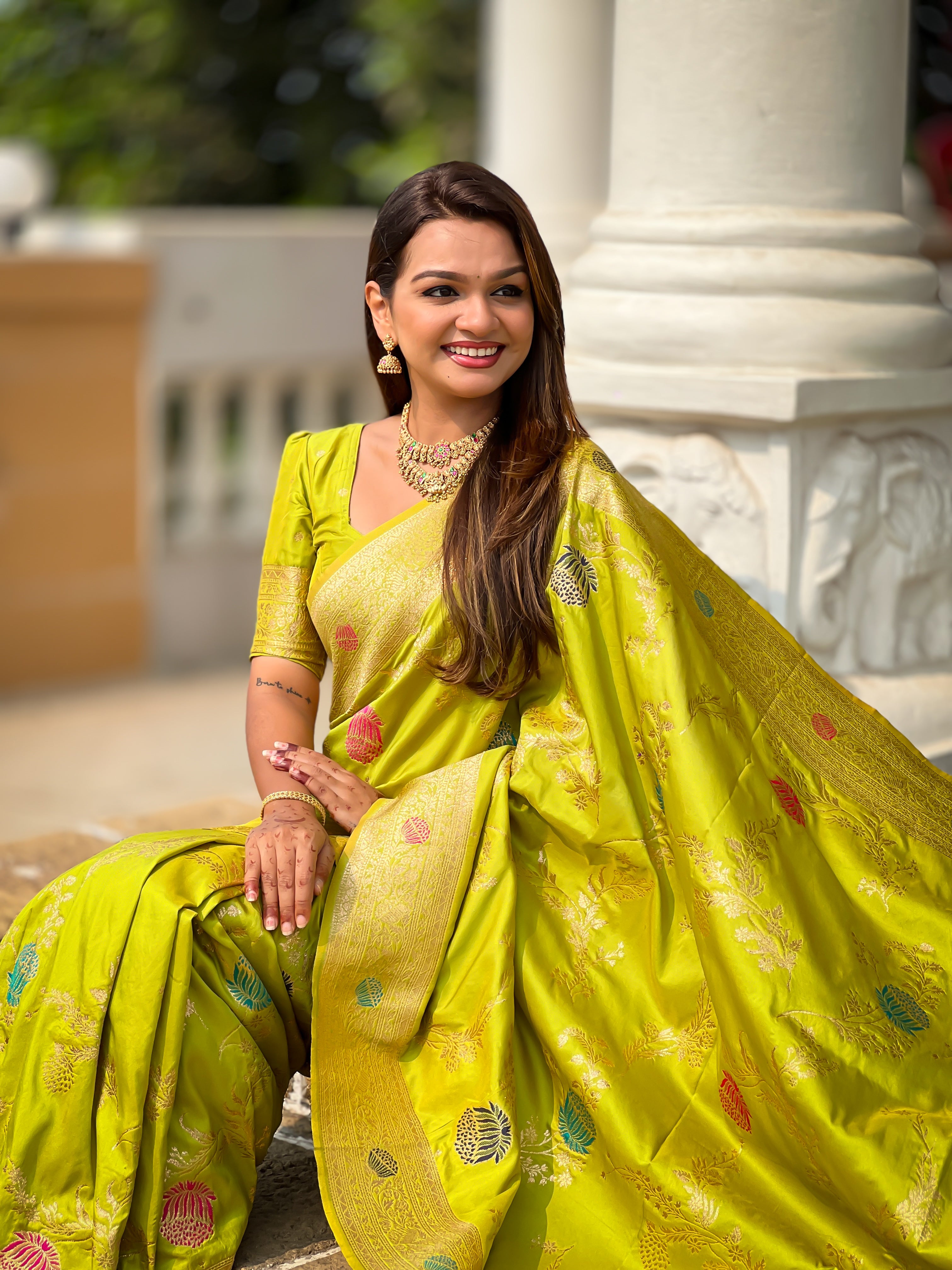 Parrot Green Designer Banarasi Silk Saree for Women –  Woven Floral Saree with Blouse