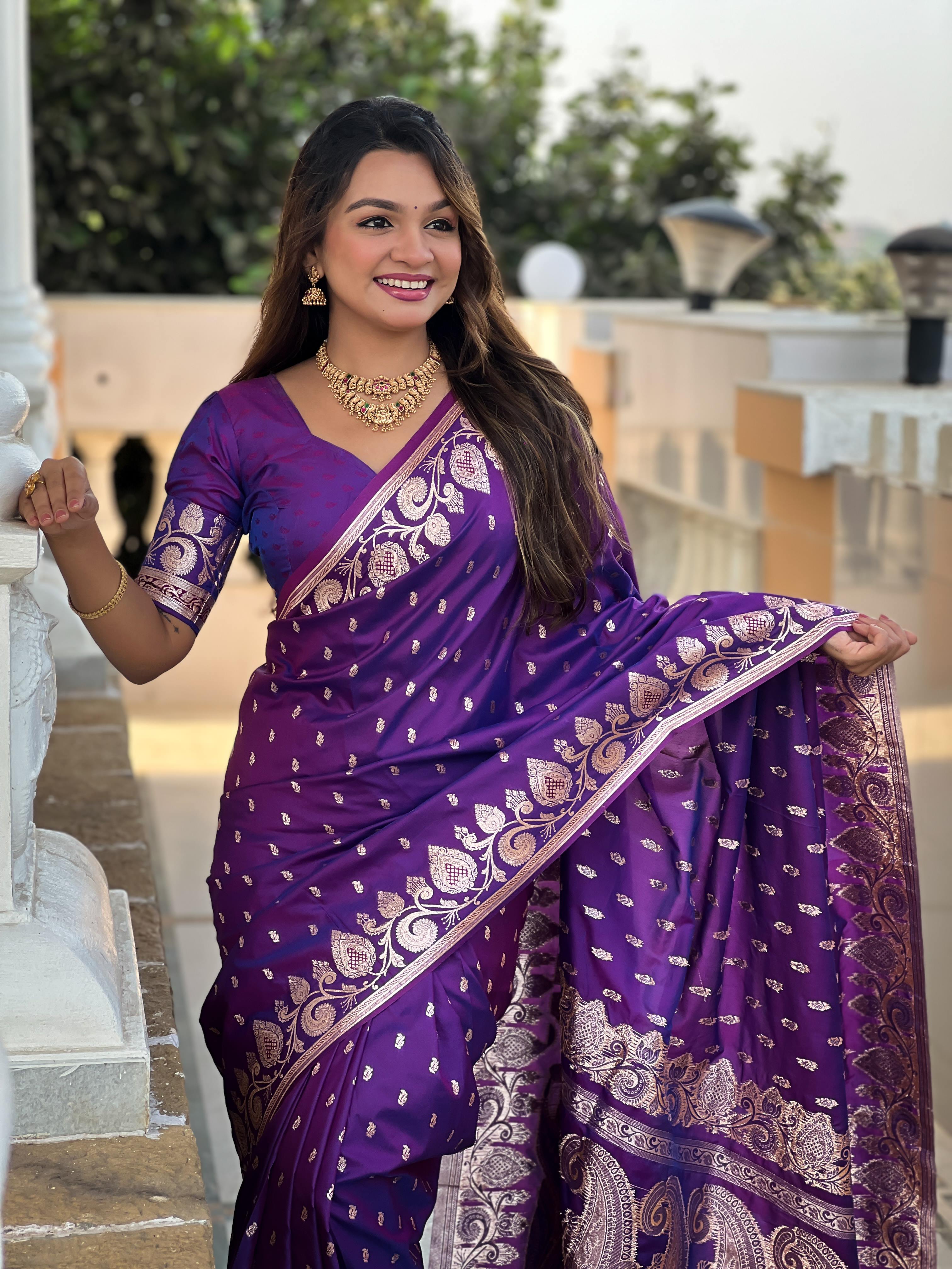Purple Varni Fabrics Women Anjir Geometric Banarasi Silk Tassels and Latkans Saree comes With Matching Blouse