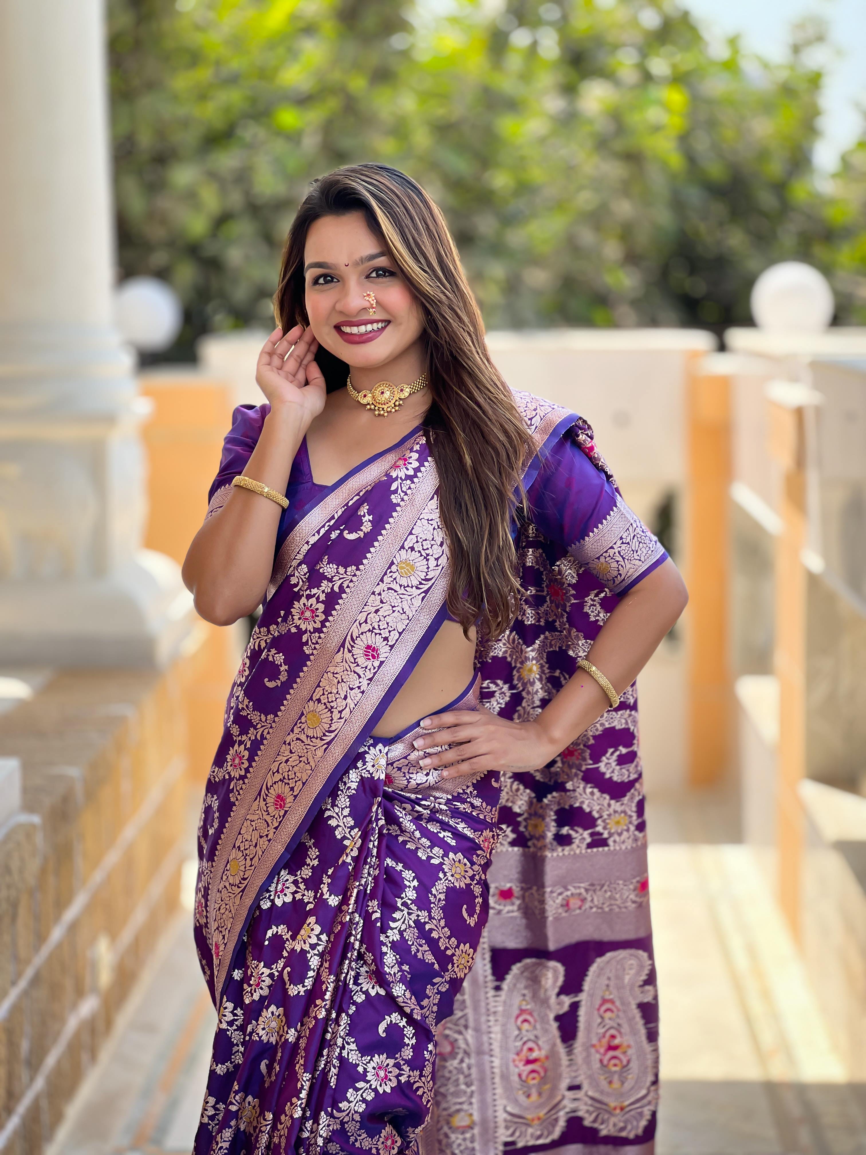 Purple Varni Fabrics Women Geometric Banarasi Silk Tassels and Latkans Saree comes With Matching Blouse