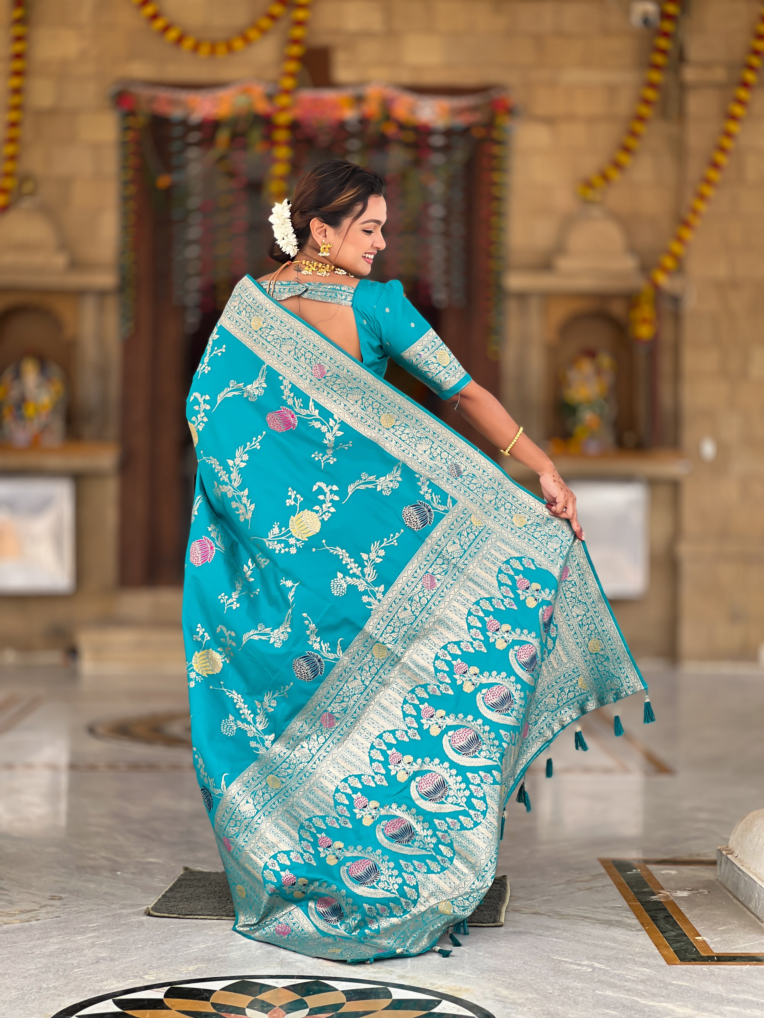 Rama Designer Banarasi Silk Saree for Women –  Woven Floral Saree with Blouse