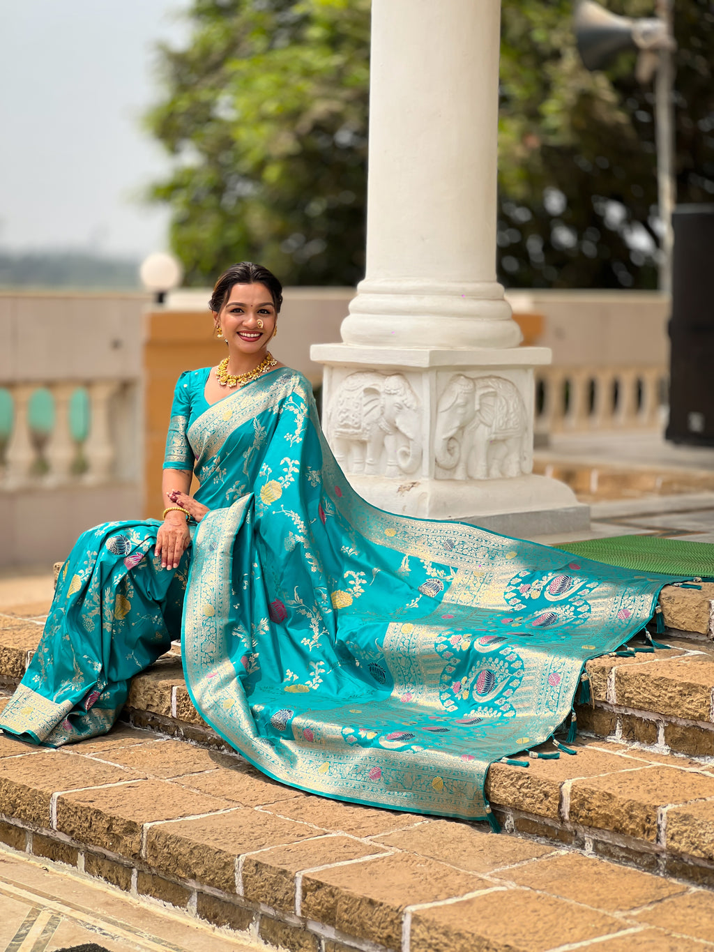 Rama Designer Banarasi Silk Saree for Women –  Woven Floral Saree with Blouse