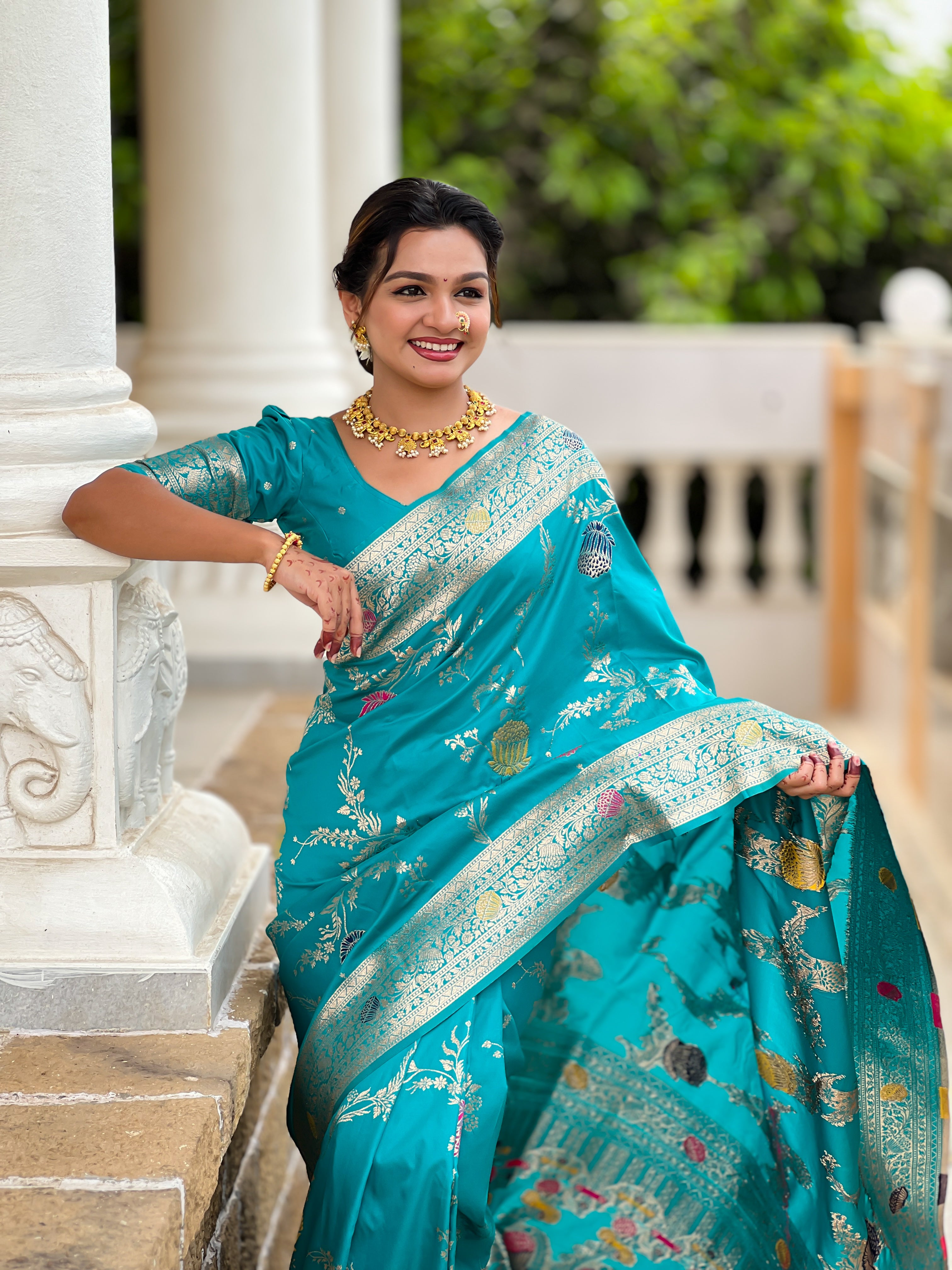 Rama Designer Banarasi Silk Saree for Women –  Woven Floral Saree with Blouse