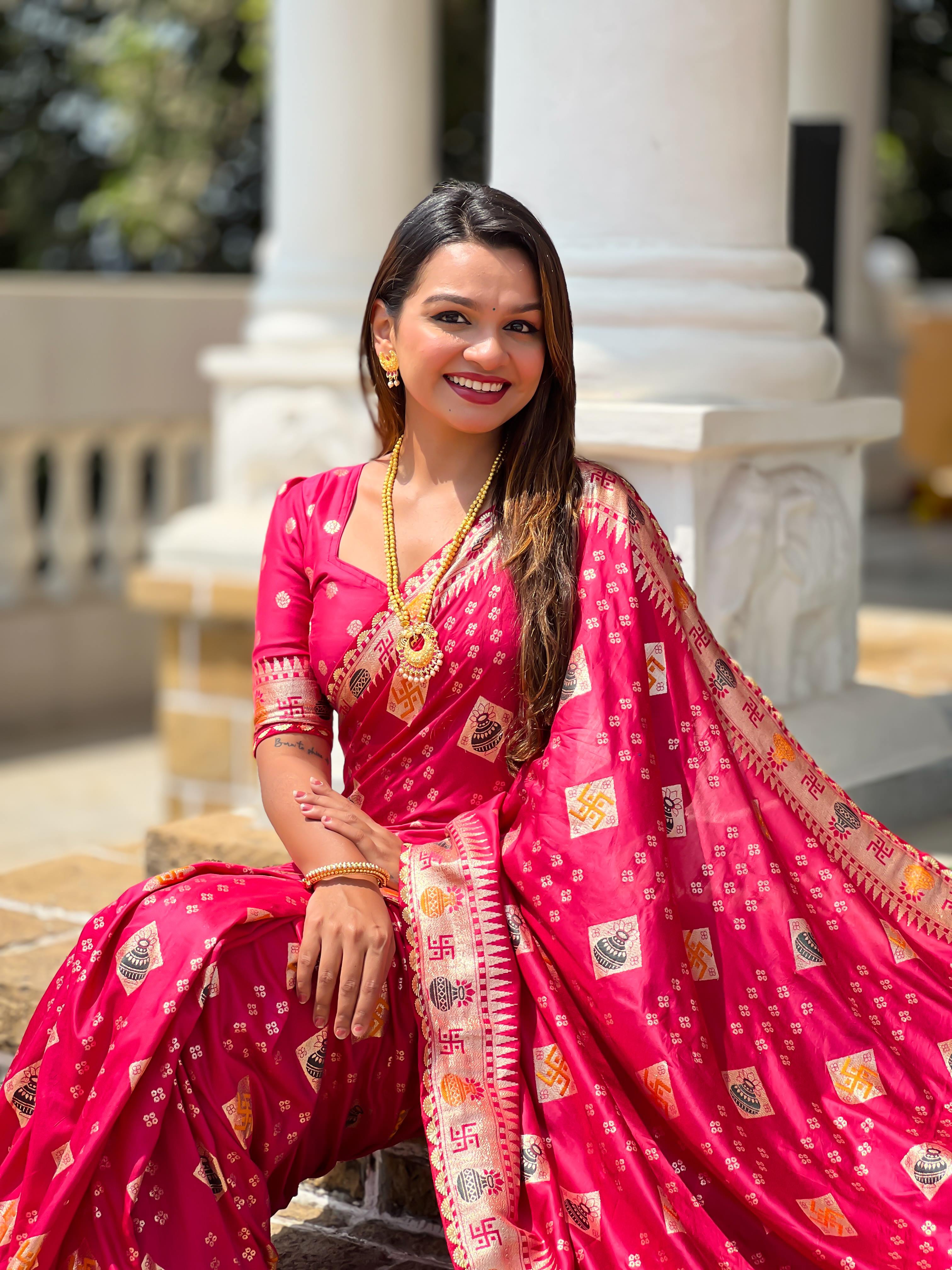 Rani Pink Varni Fabrics Women Floral Dolla Silk Tassels and Latkans Saree comes With Matching Blouse