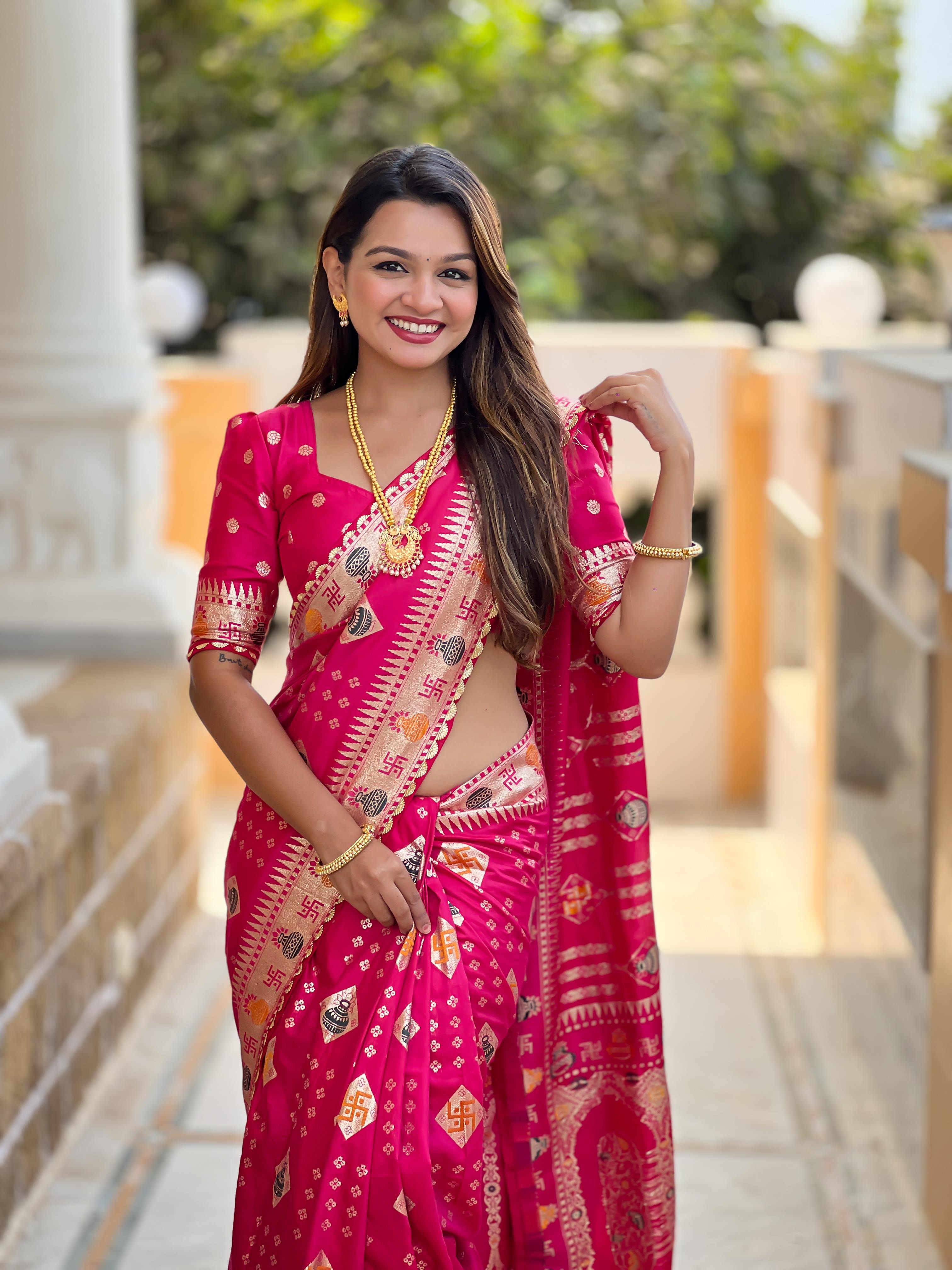 Rani Pink Varni Fabrics Women Floral Dolla Silk Tassels and Latkans Saree comes With Matching Blouse