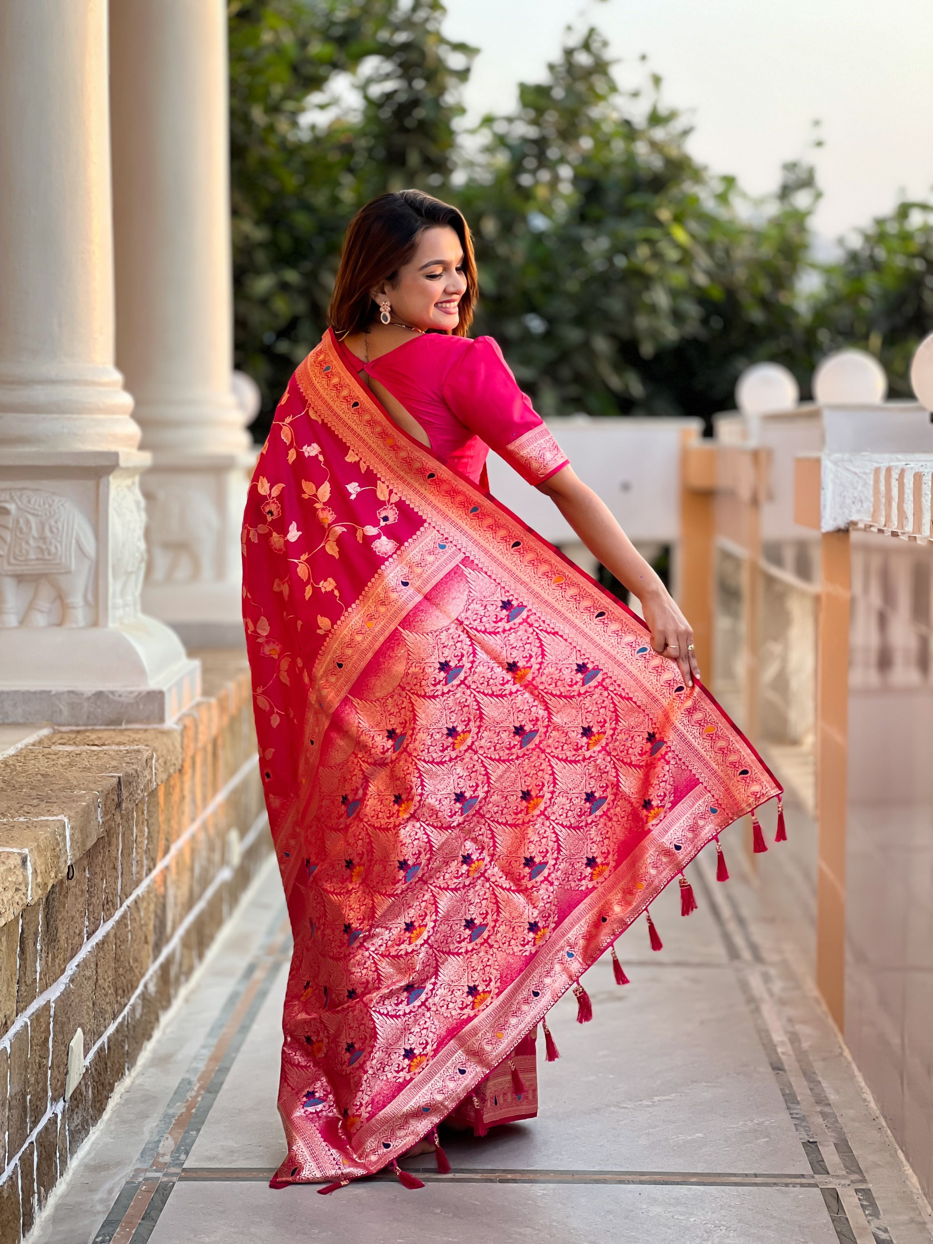 Rani Pink Varni Fabrics Women's Traditional Banarasi Silk Saree with Woven Design & Blouse