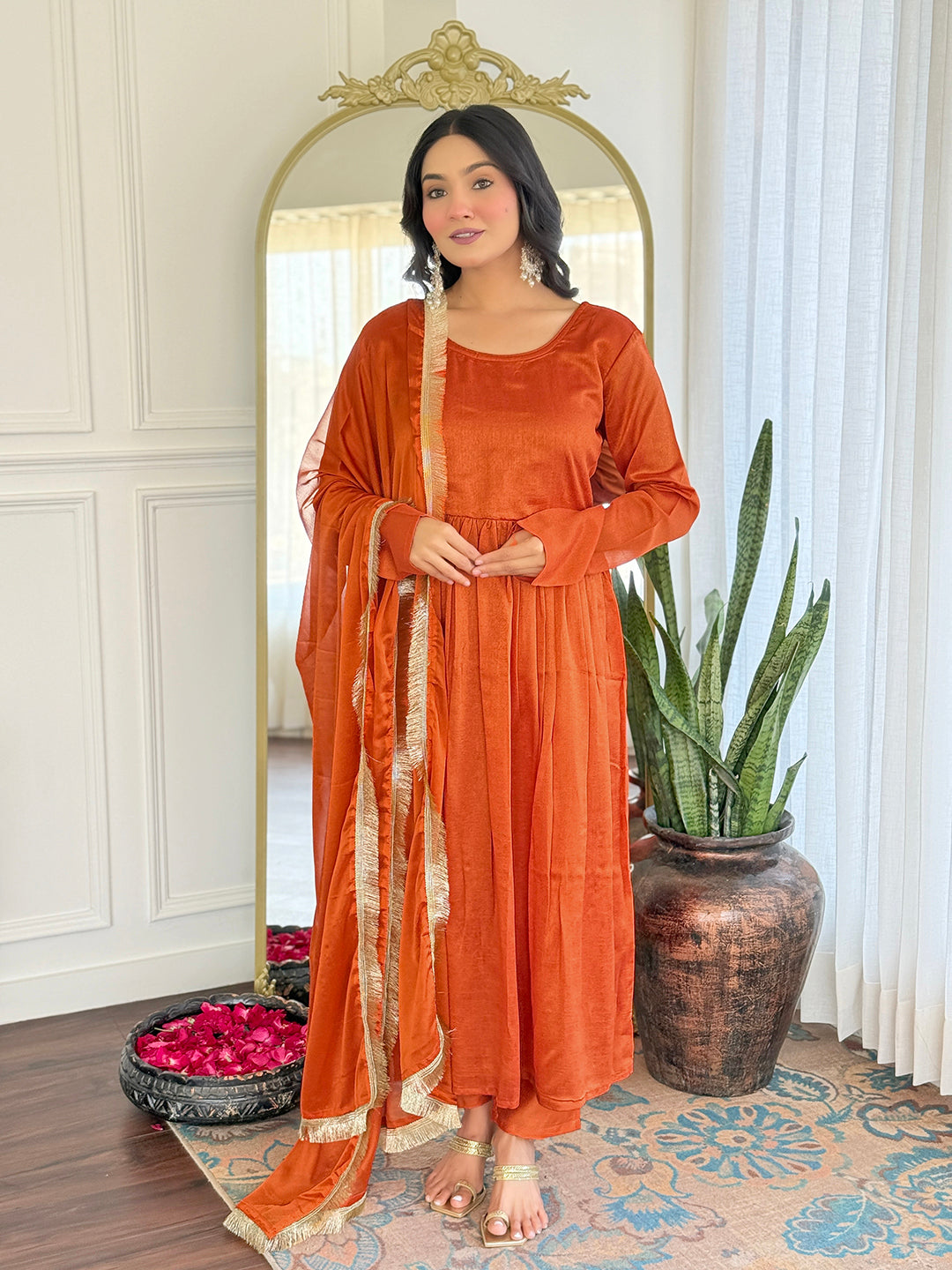 Women's Orange Muslin Plain Kurta Set with Chinnon Lace Border Dupatta
