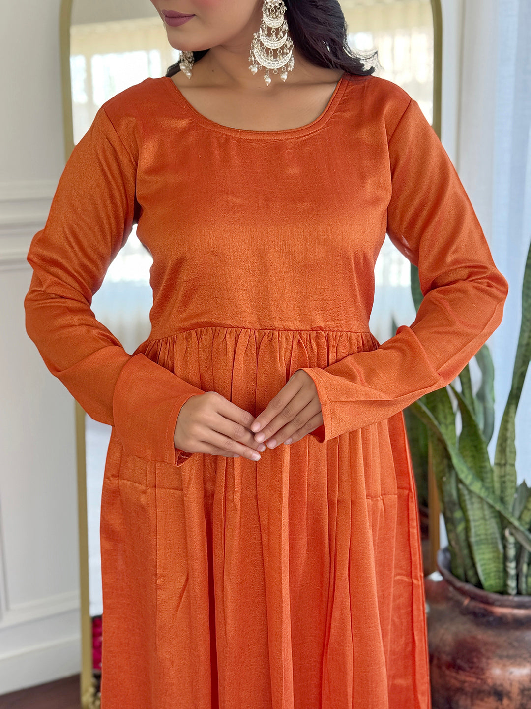 Women's Orange Muslin Plain Kurta Set with Chinnon Lace Border Dupatta