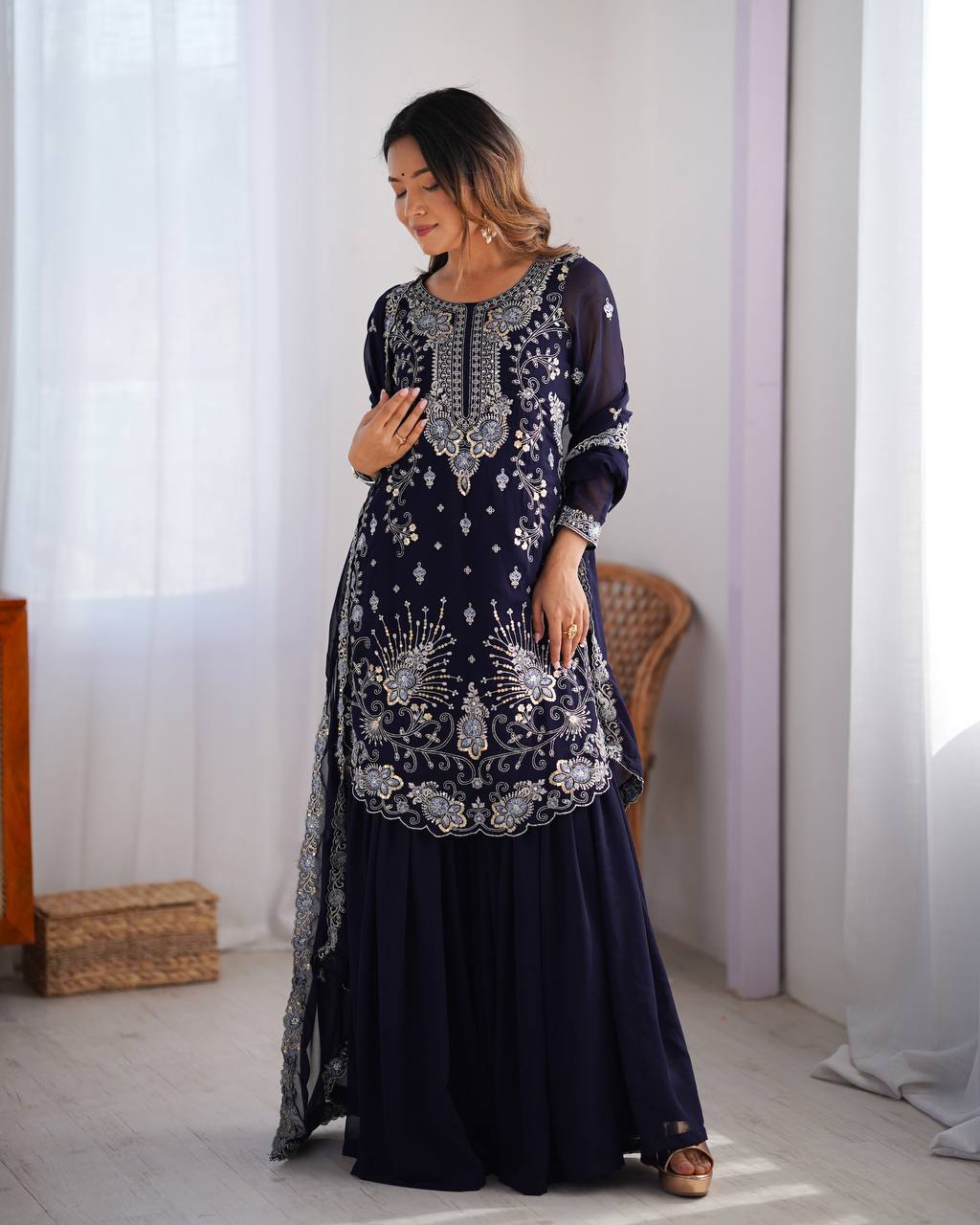 Women’s Navy Blue Georgette Salwar Suit – Festive & Timeless Traditional Style