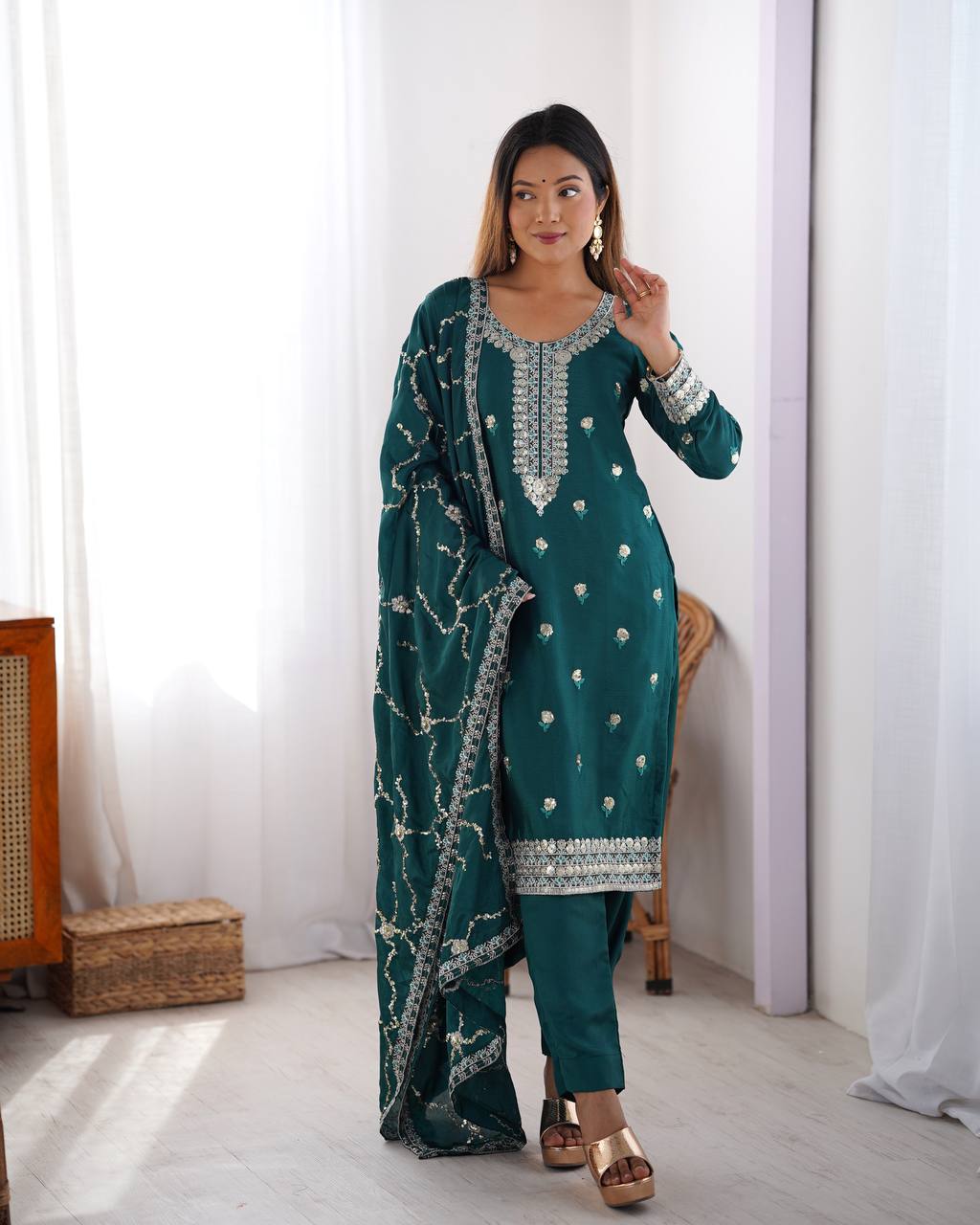 Women’s Chinon Teal Salwar Suit – Elegant Ethnic Wear for Festive & Party Occasions