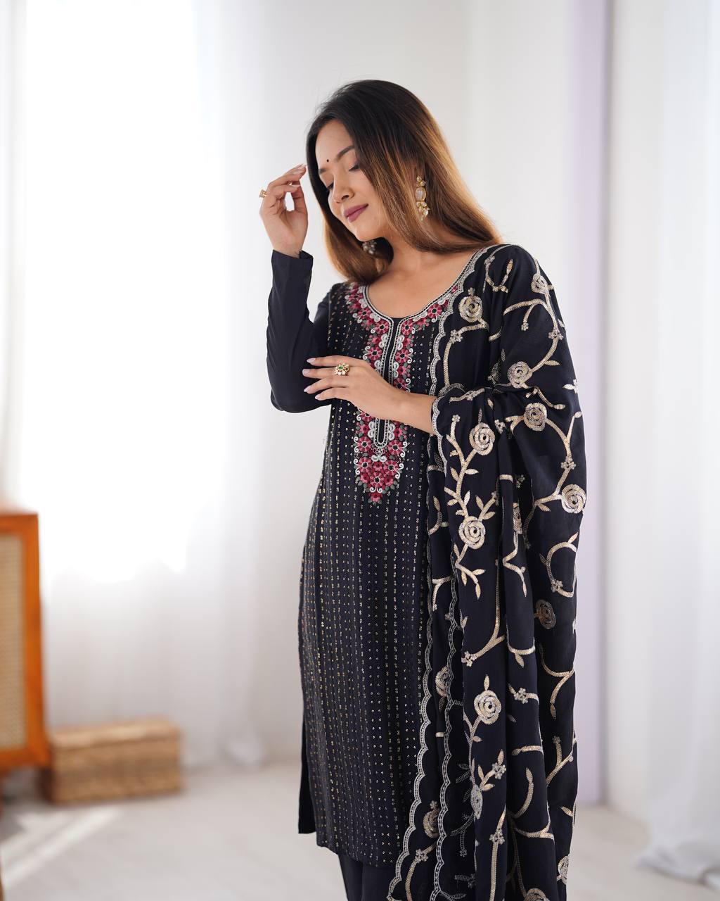 Elegant Black Chinon Kurta Suit Set for Women – Festive