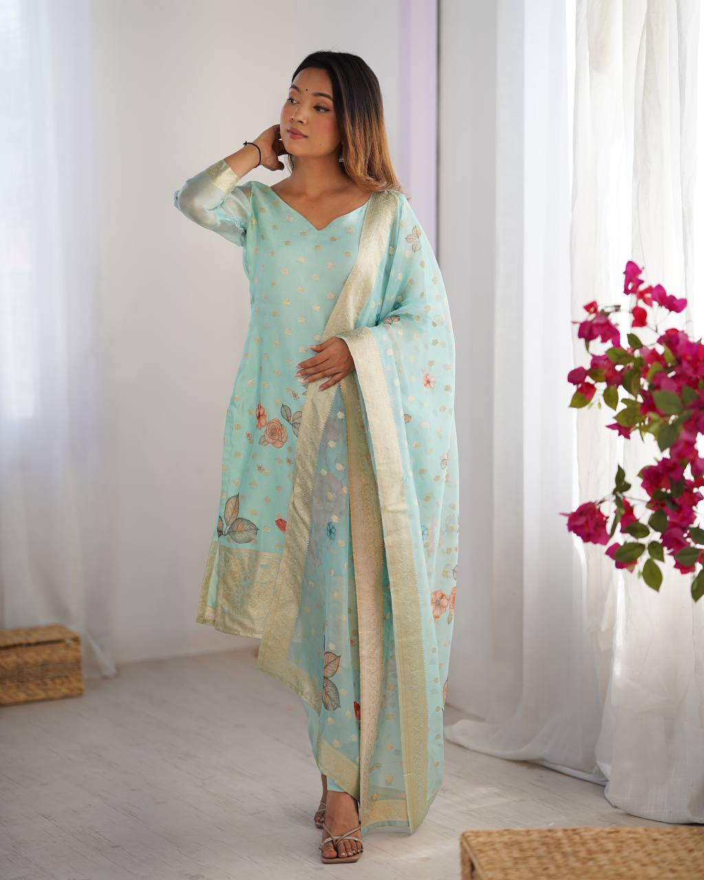 Women’s Sea Green Chanderi Kurta Set – Regal Ethnic Wear for Festive & Traditional Occasions