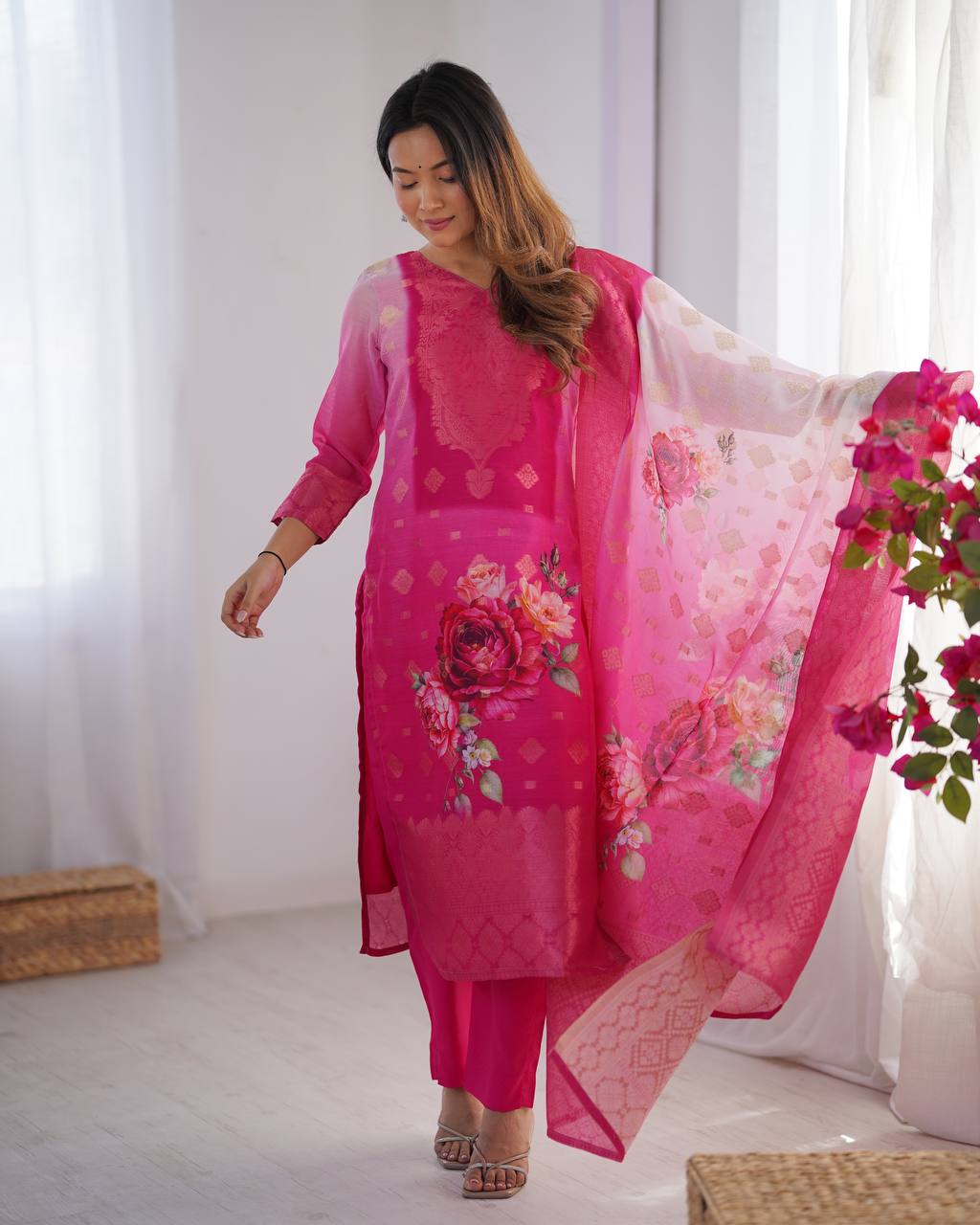Women’s Rani Pink Chanderi Kurta Set – Regal Ethnic Wear for Festive & Traditional Occasions