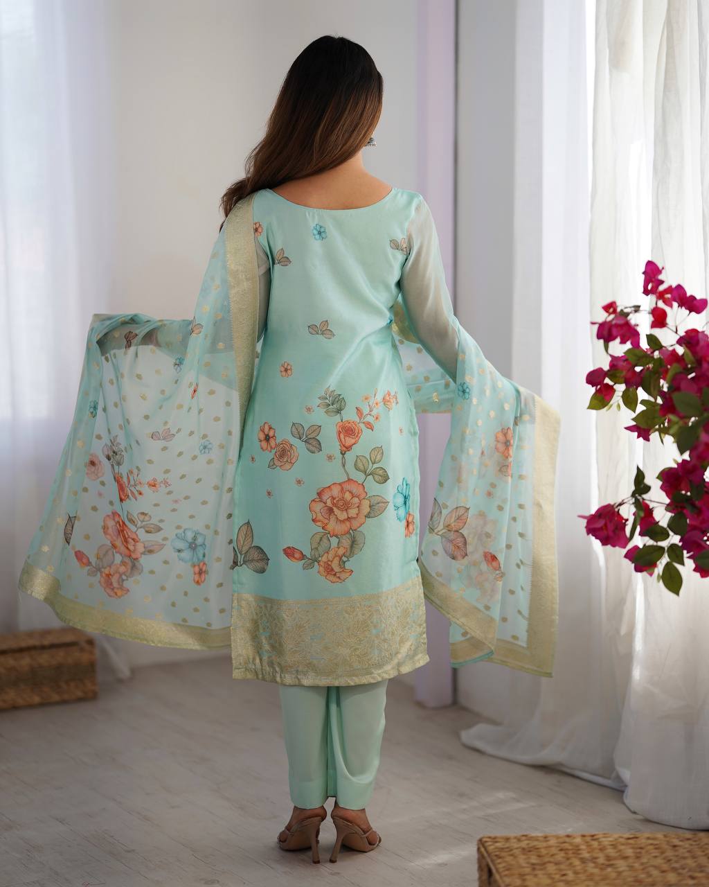 Women’s Sea Green Chanderi Kurta Set – Regal Ethnic Wear for Festive & Traditional Occasions