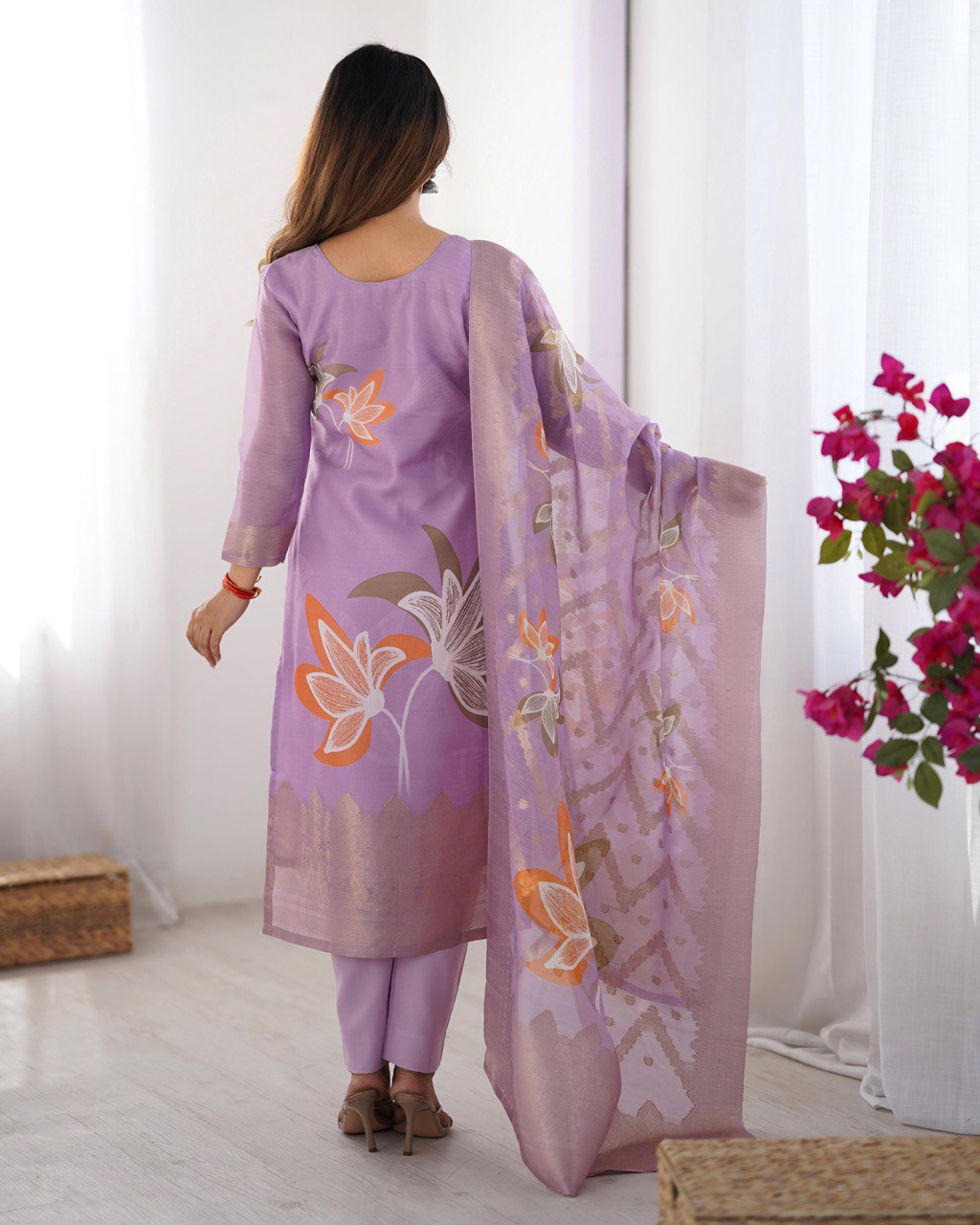 Women’s Lavender Chanderi Kurta Set – Regal Ethnic Wear for Festive & Traditional Occasions