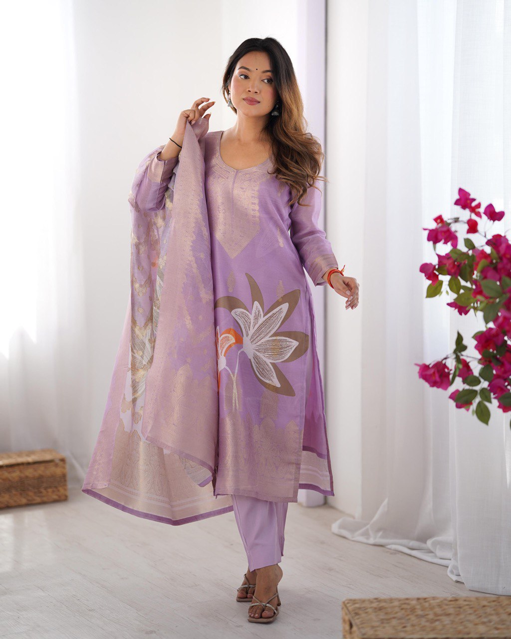 Women’s Lavender Chanderi Kurta Set – Regal Ethnic Wear for Festive & Traditional Occasions