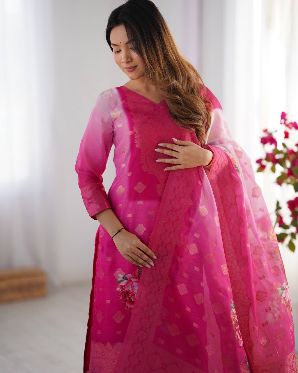 Women’s Rani Pink Chanderi Kurta Set – Regal Ethnic Wear for Festive & Traditional Occasions