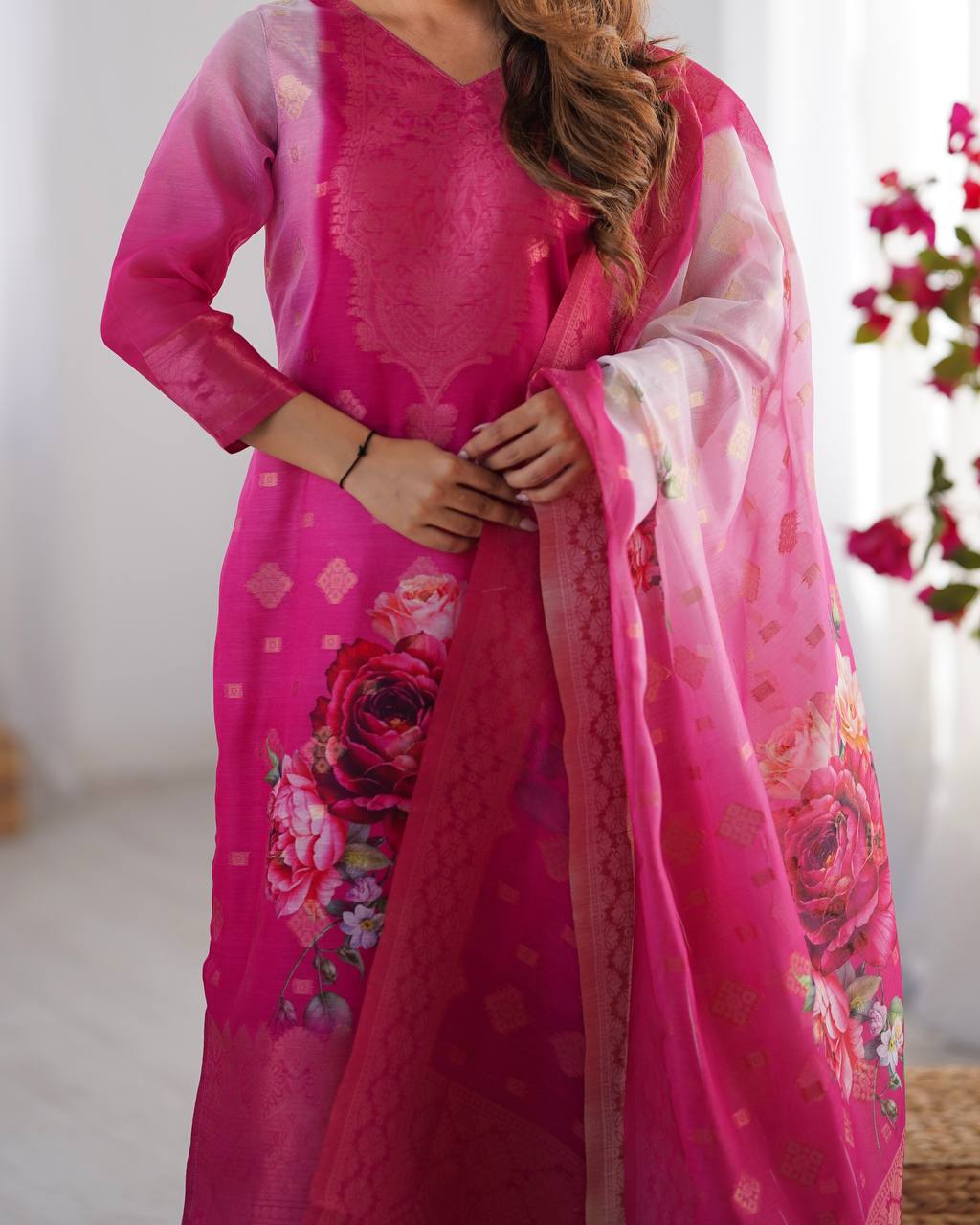 Women’s Rani Pink Chanderi Kurta Set – Regal Ethnic Wear for Festive & Traditional Occasions