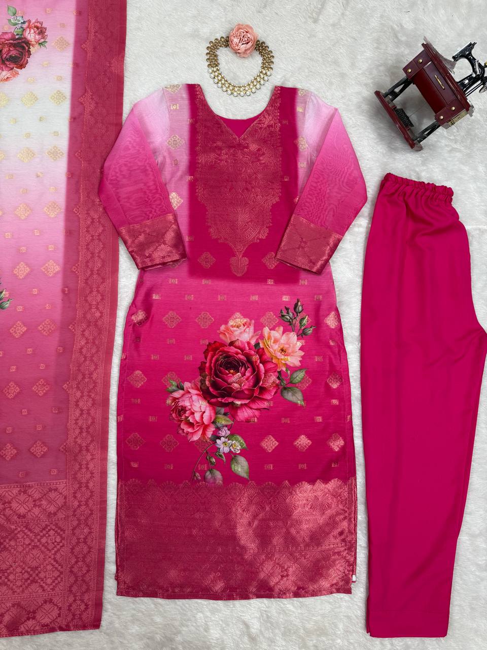Women’s Rani Pink Chanderi Kurta Set – Regal Ethnic Wear for Festive & Traditional Occasions
