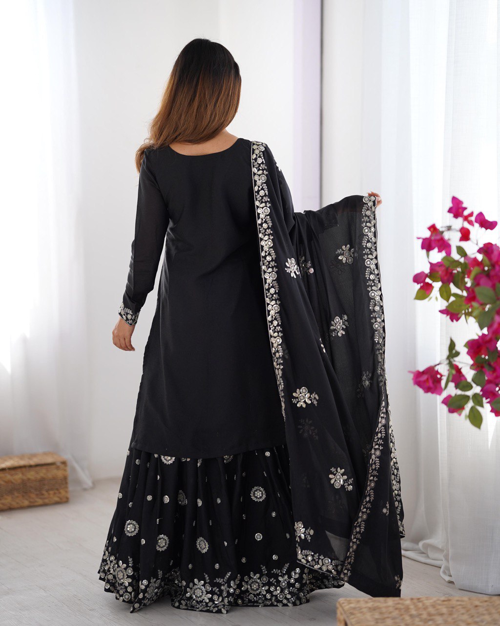 Women’s Black Georgette Kurta Set – Stylish & Elegant Ethnic Wear for Festive Occasions